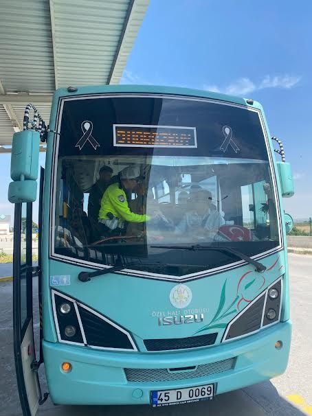 Manisa’da Trafik Haftası Etkinlikleri Kapsamında Denetim ve Eğitim