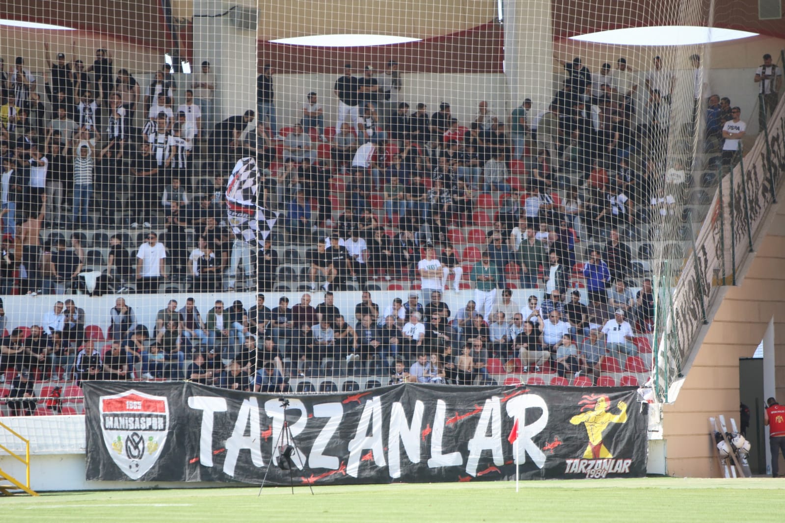 Manisaspor Bölgesel Amatör Ligi'ne yükseldi