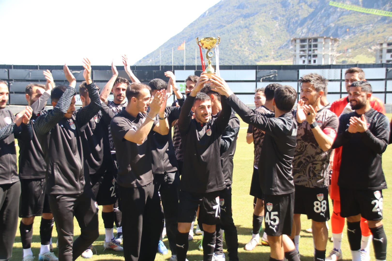 Manisaspor Bölgesel Amatör Ligi'ne yükseldi