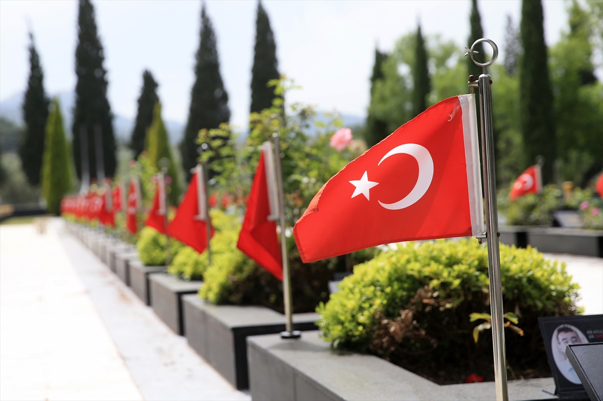 Cumhuriyet tarihinin en büyük maden kazasının 11. yılı