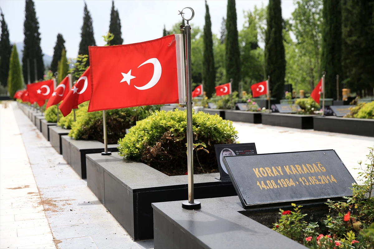 Cumhuriyet tarihinin en büyük maden kazasının 11. yılı