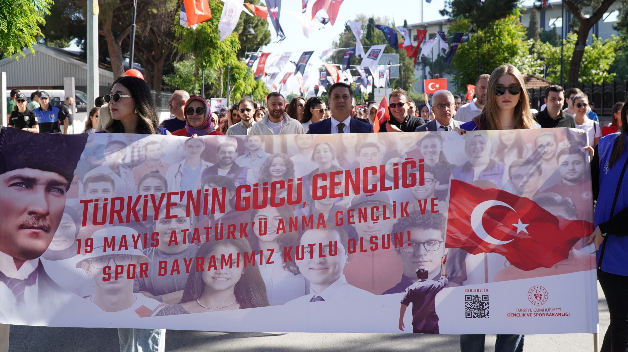 Manisa’da Gençlik Haftası ve 19 Mayıs kutlamaları başladı