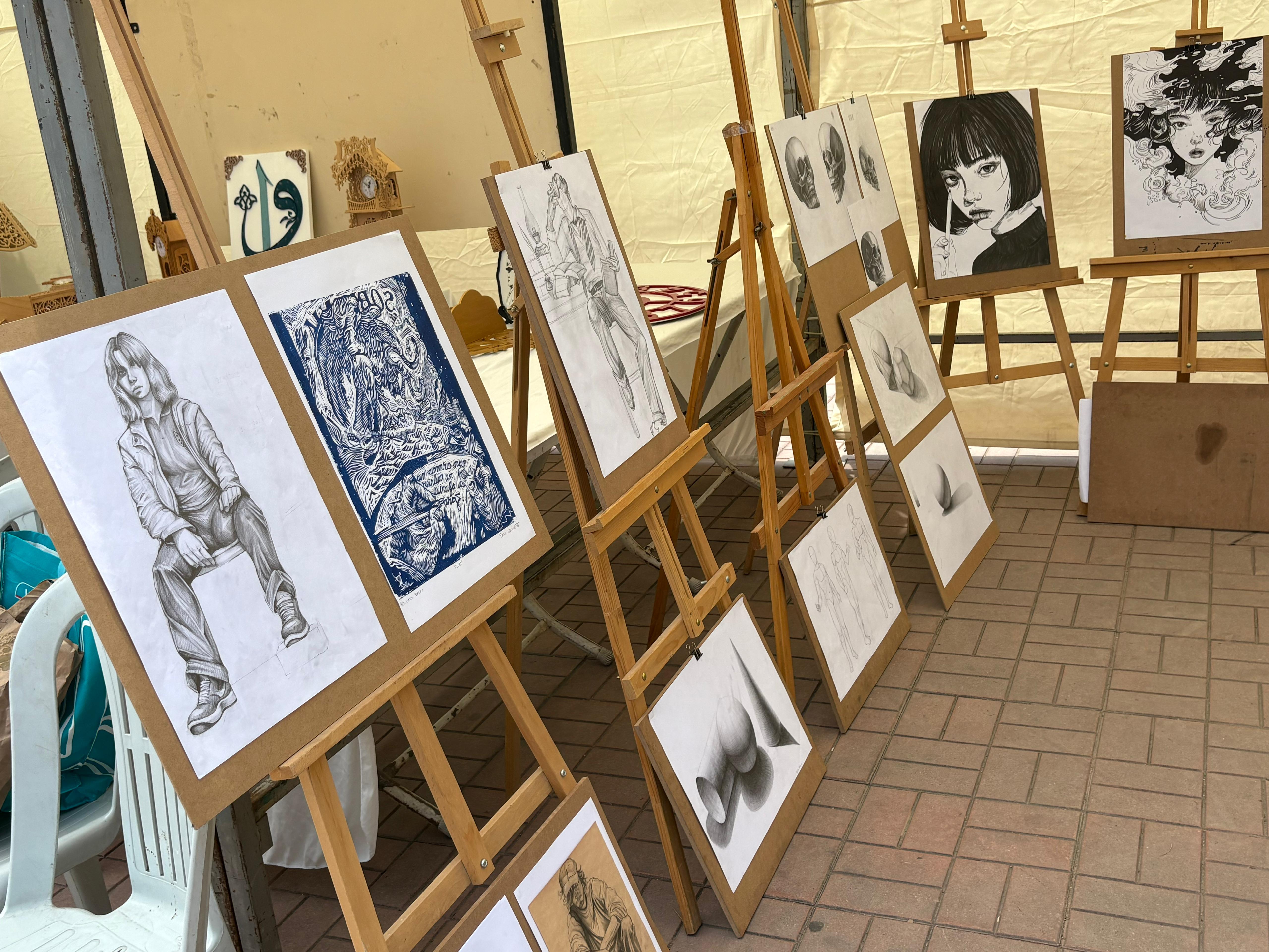 Kursiyerlerin el emeği göz nuru ürünleri sergilenmeye başlandı