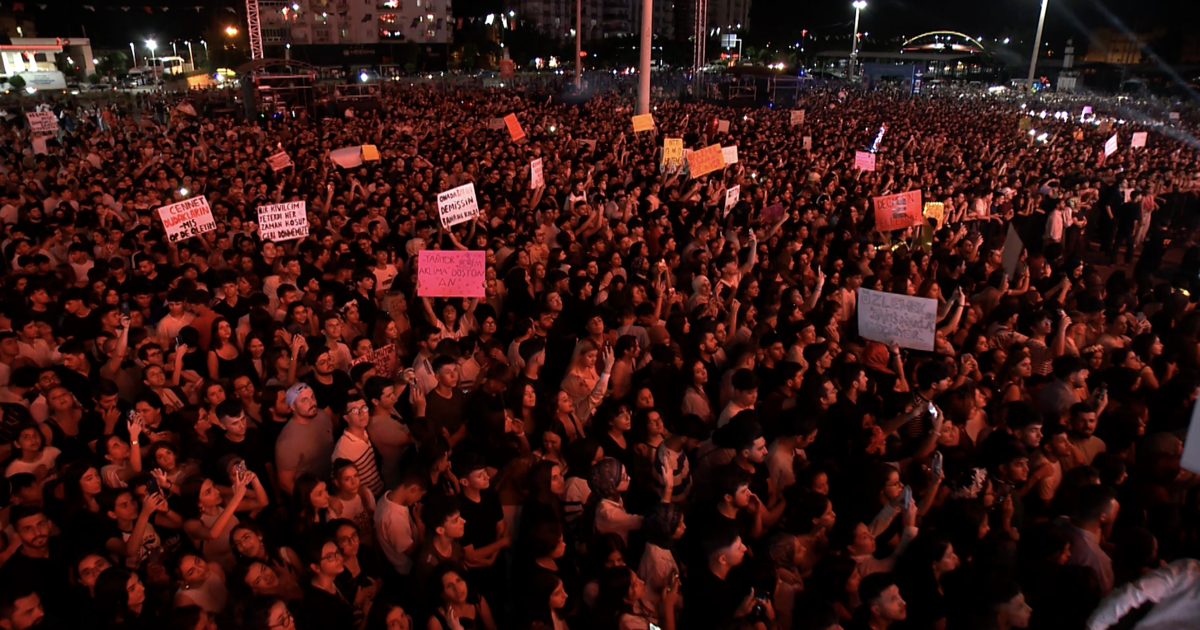 Manisa, Fatma Turgut ile coştu