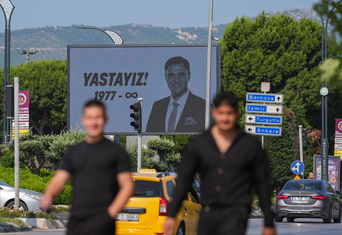 Manisa Ferdi Başkan'a Veda Ediyor