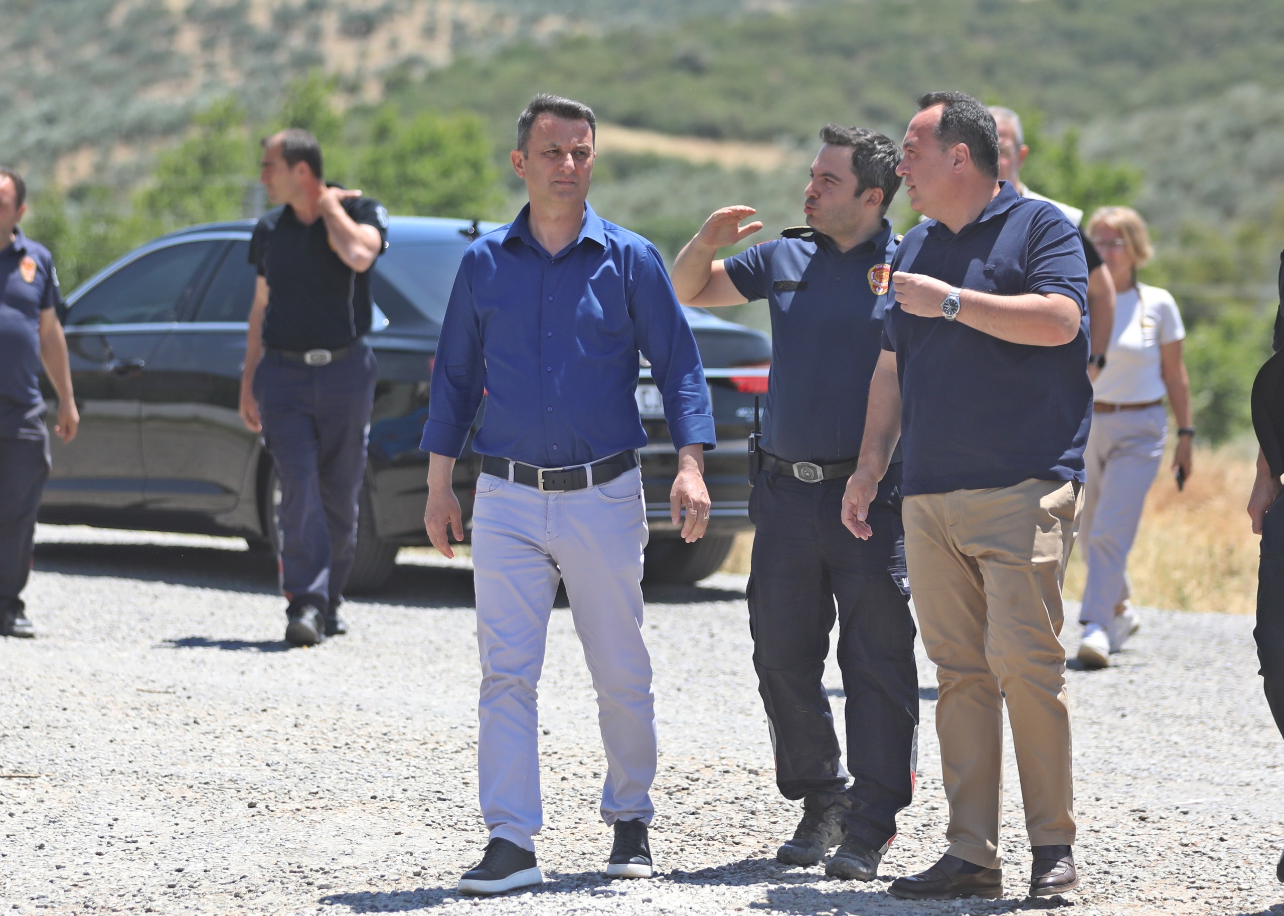 Başkan Dutlulu, Akhisar’daki Yangın Bölgesinde İncelemelerde Bulundu