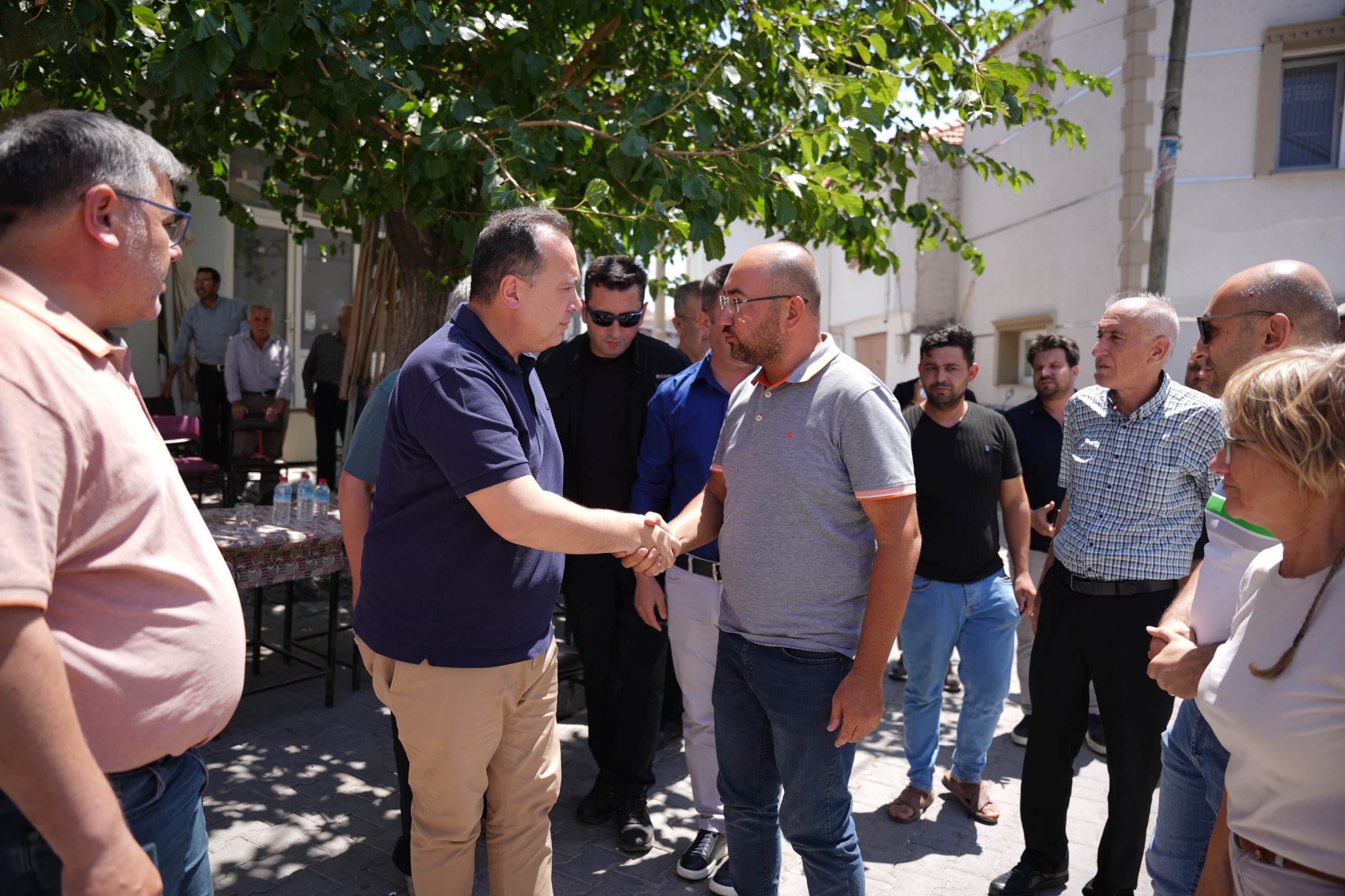 Başkan Dutlulu, Akhisar’daki Yangın Bölgesinde İncelemelerde Bulundu