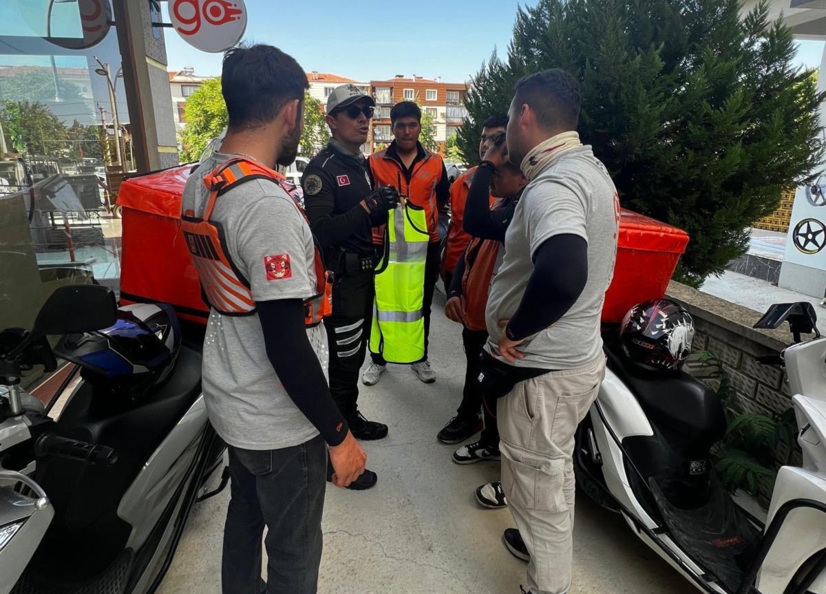 Motokuryelere eğitim verildi