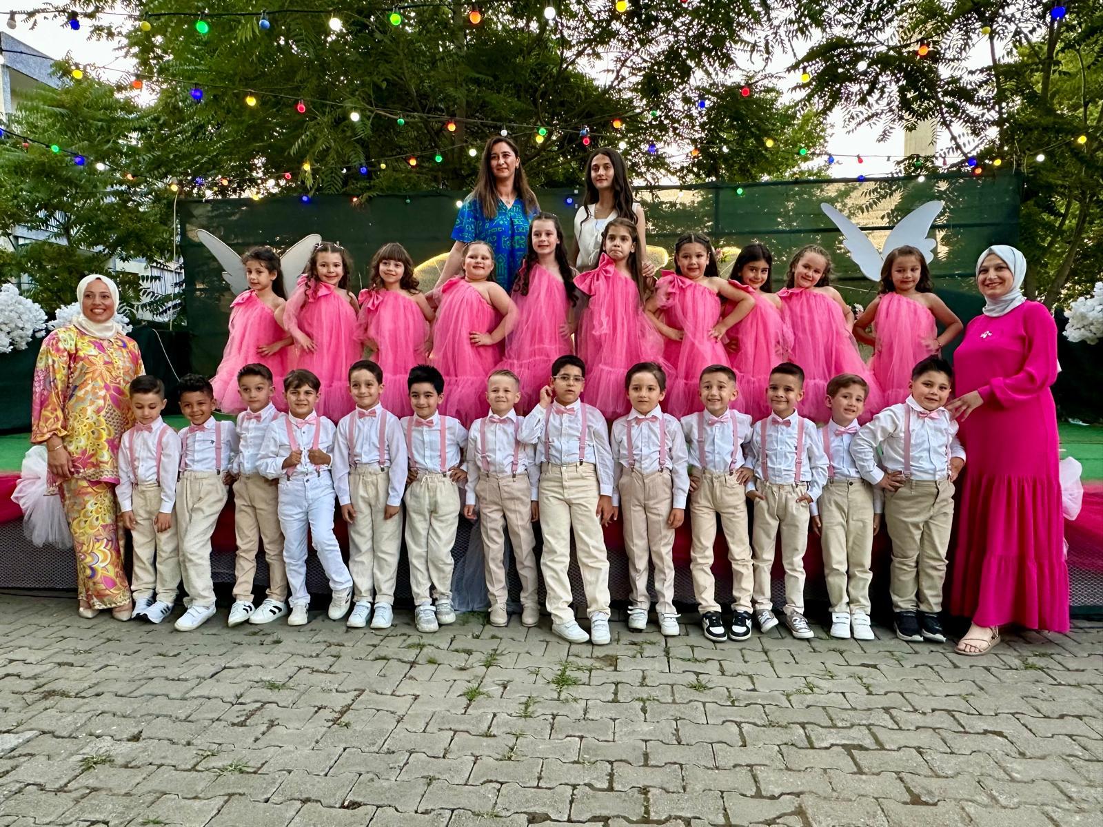 Sevgi Pınarım Gündüz Bakımevi'nde Mezuniyet ve Yıl Sonu Coşkusu