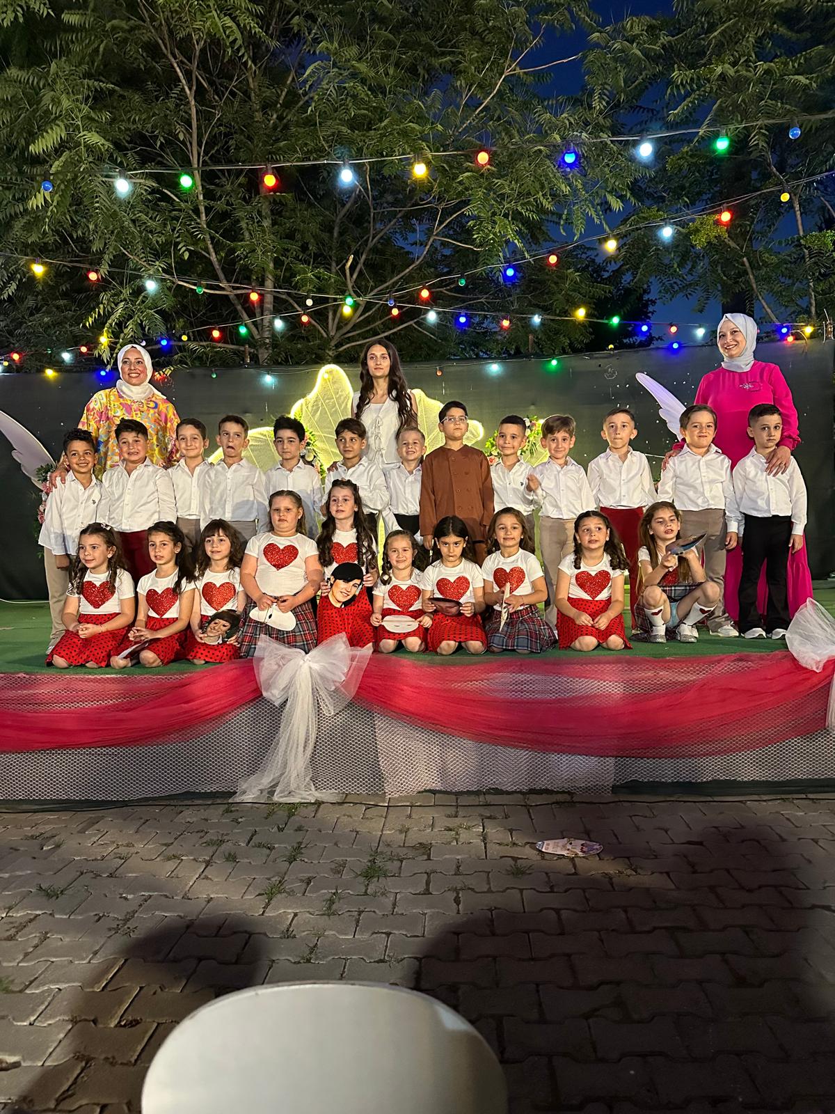 Sevgi Pınarım Gündüz Bakımevi'nde Mezuniyet ve Yıl Sonu Coşkusu
