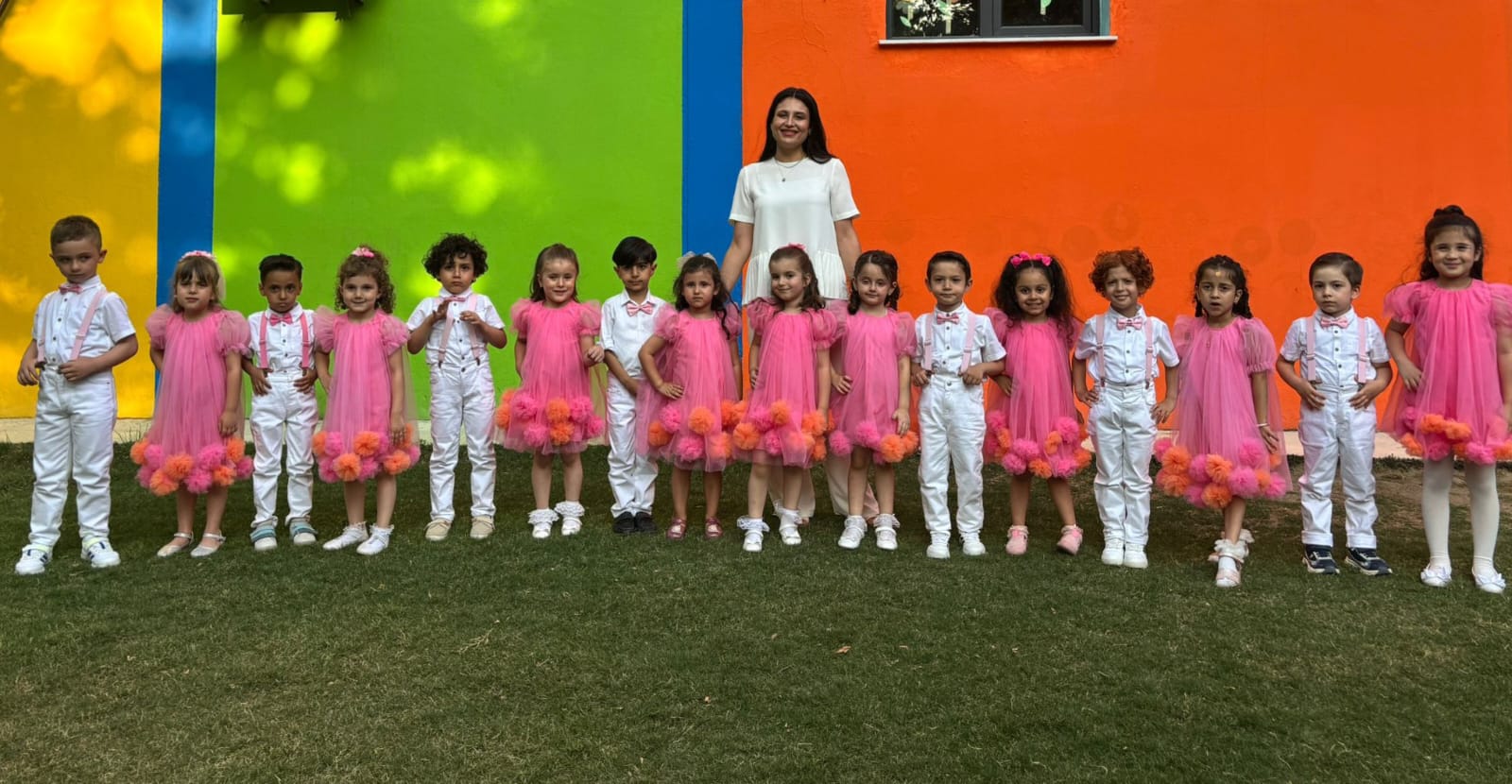 Sevgi Pınarım Gündüz Bakımevi'nde Mezuniyet ve Yıl Sonu Coşkusu