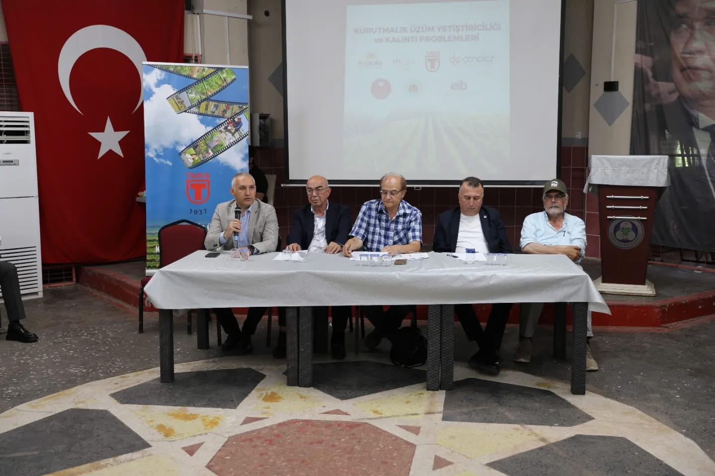 Ahmetli’de Üzüm Üreticilerine Kalıntı Uyarısı