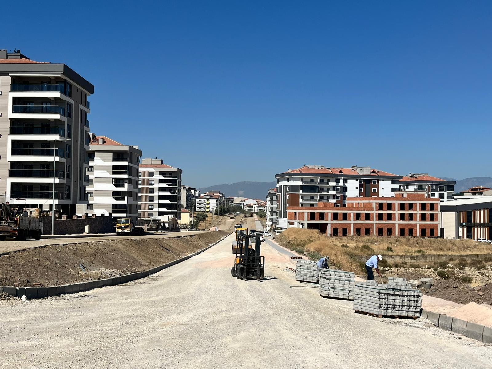 Başkan Çetin Akın: “Ergenekon Mahallemizin sorunlarını bir bir çözüyoruz”