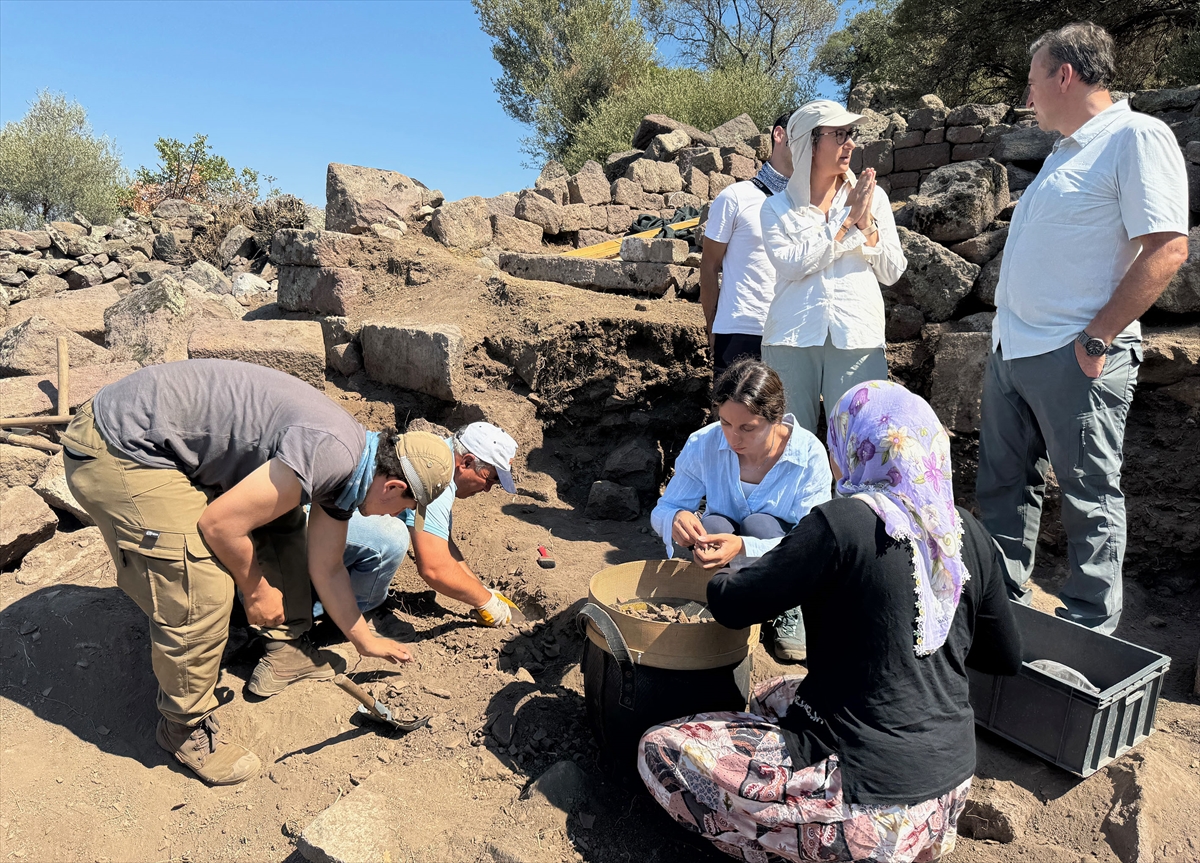Binlerce Yıllık Demeter Tapınağı Manisa’da Ortaya Çıktı