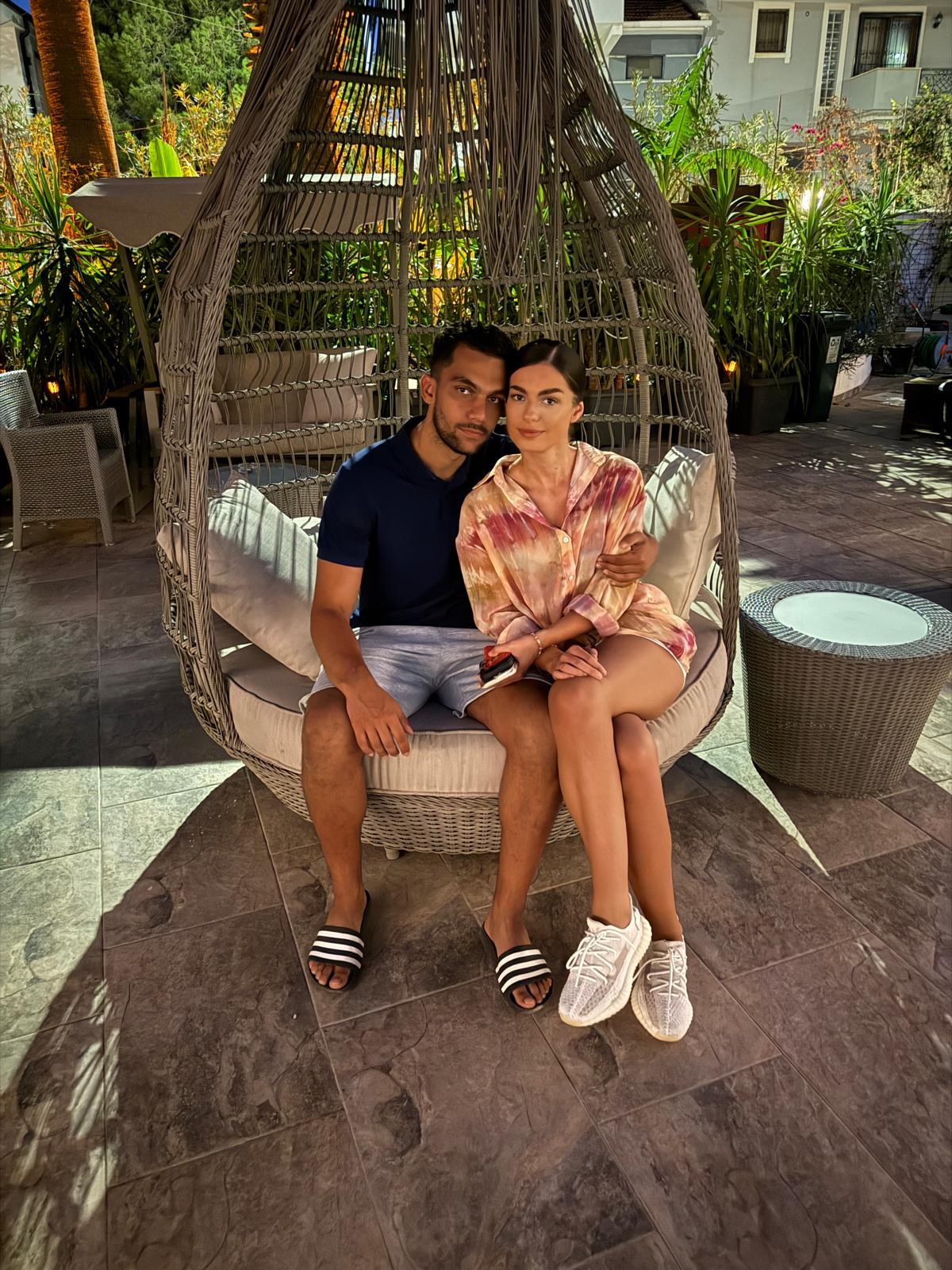 İngiliz model, gönlünü Türk iş insanına kaptırdı