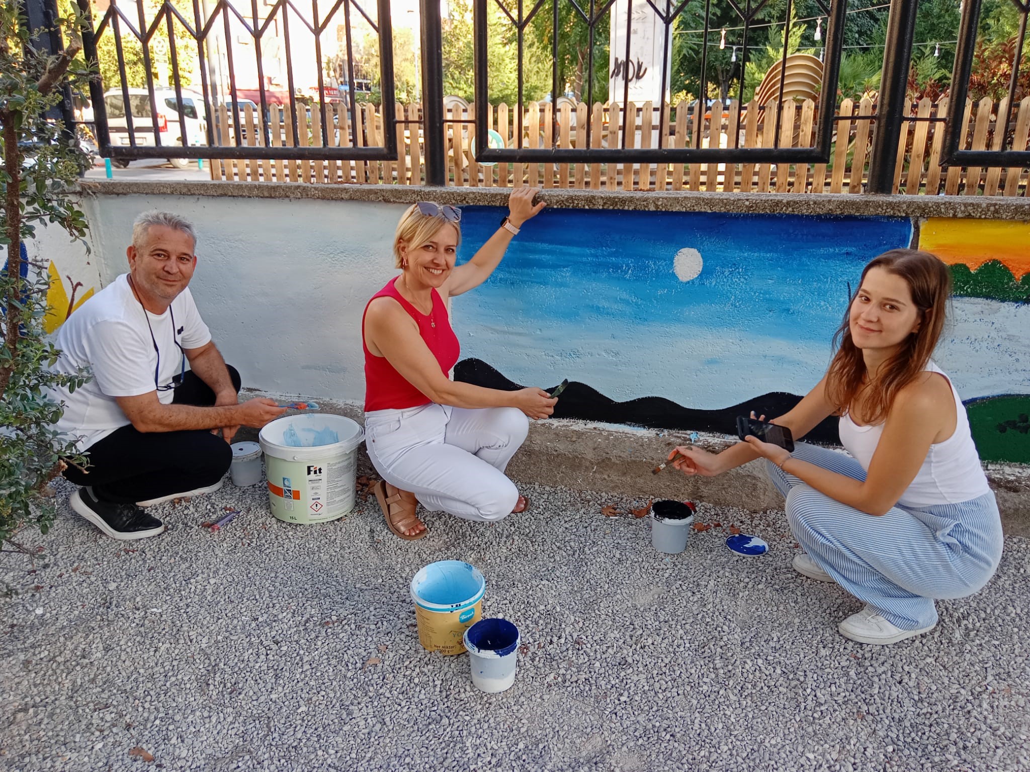 Manisa'da veli ve öğretmenlerden örnek dayanışma