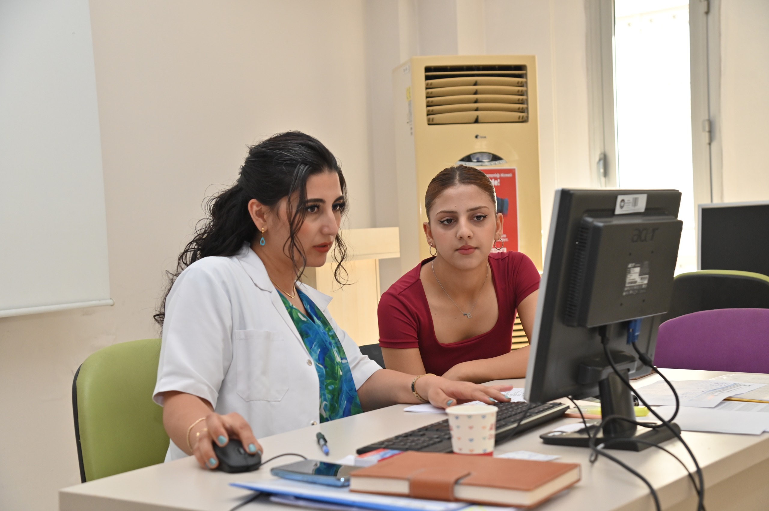 Büyükşehir Öğrencilerin Yanında 17 İlçede Ücretsiz Tercih Desteği