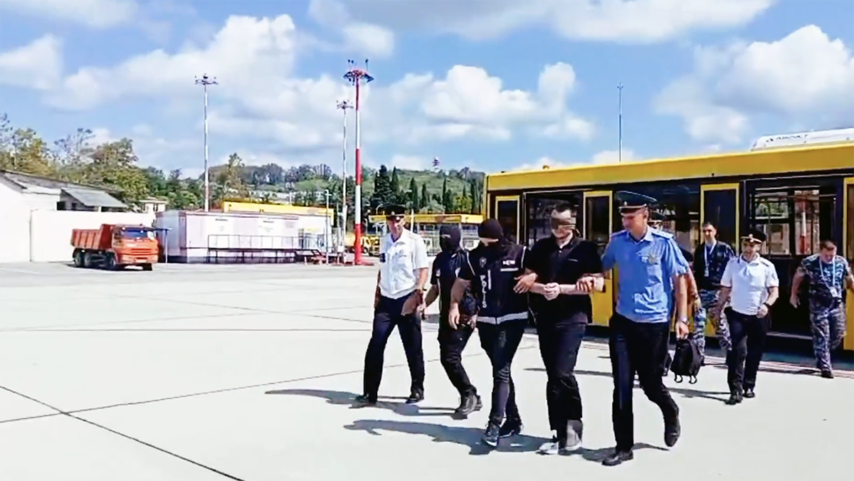 Suç Örgütü Üyeleri Türkiye'ye böyle getirildi