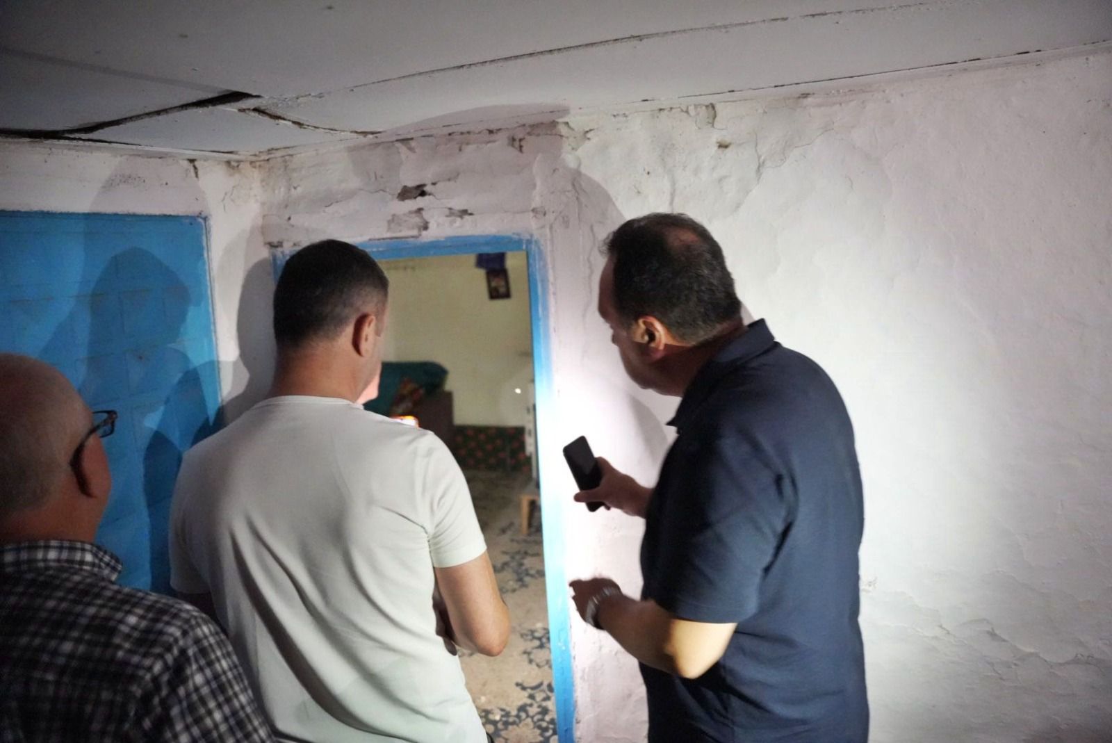 Manisa Büyükşehirden deprem bölgesine destek