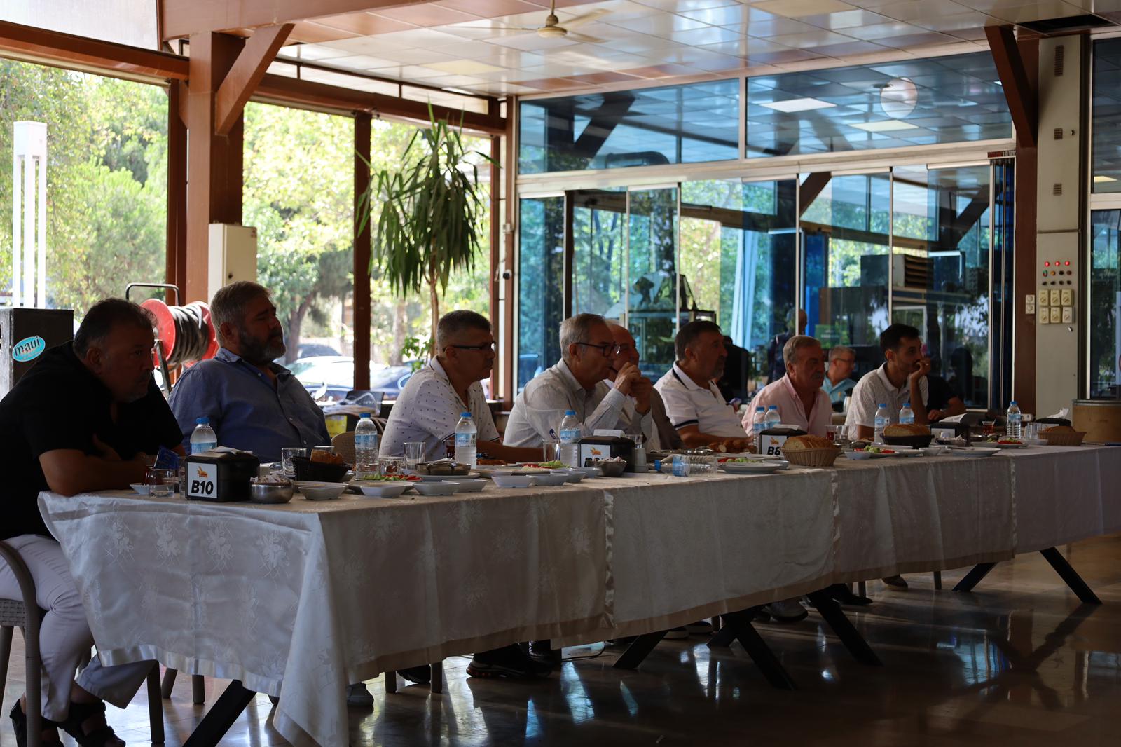 Turgutlu’da Emlak Sektörünün Sorunları Ele Alındı