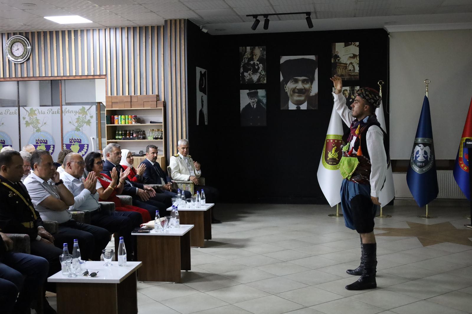 “Ata’nın İzinde, Milletin Azim ve Kararlılığı” Programı Düzenlendi