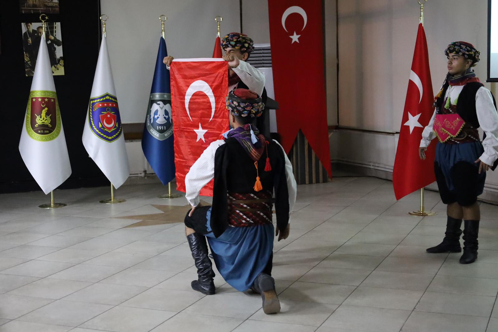 “Ata’nın İzinde, Milletin Azim ve Kararlılığı” Programı Düzenlendi