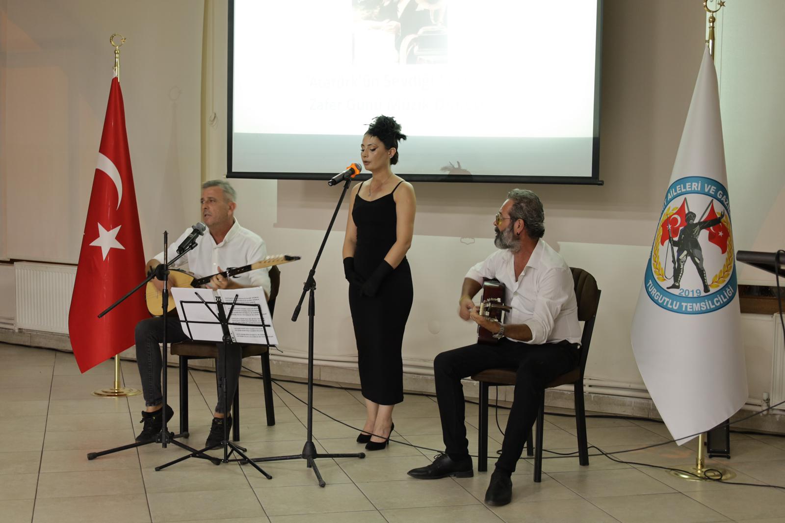 “Ata’nın İzinde, Milletin Azim ve Kararlılığı” Programı Düzenlendi