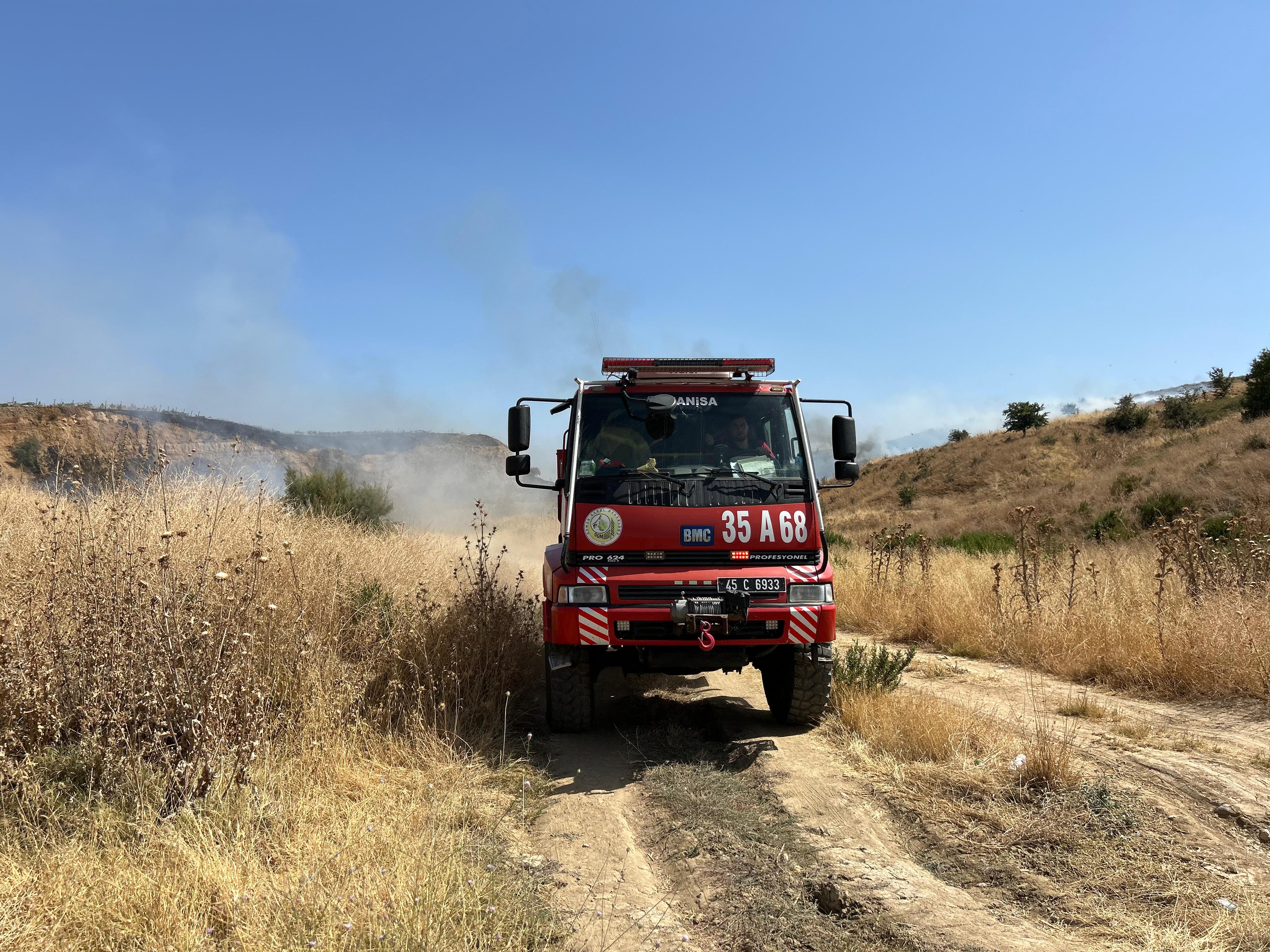 Fabrikaları tehdit ediyordu! Yangın kontrol altında