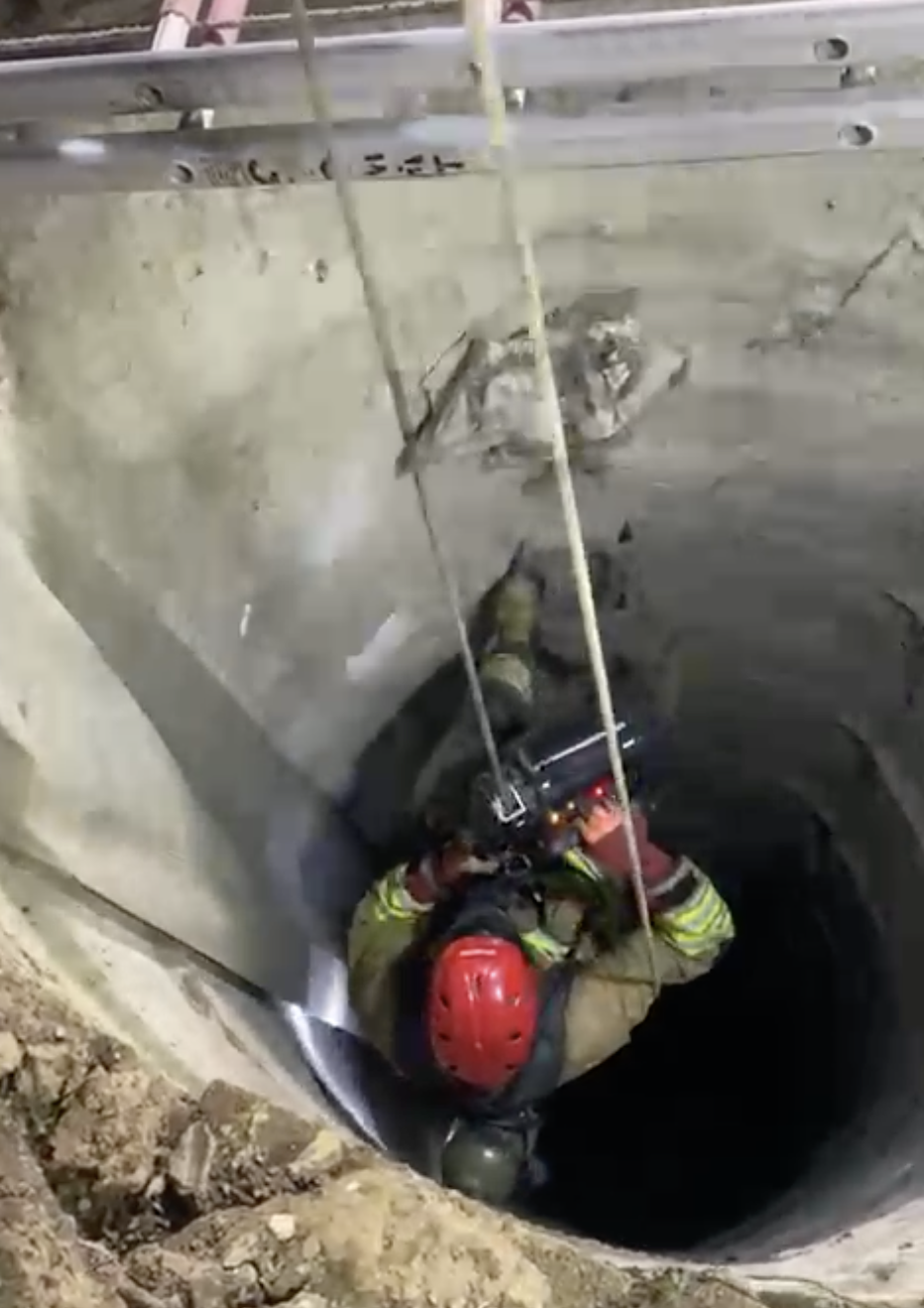 Turgutlu'da 3 gündür aranan genç 30 metrelik kuyuda ölü bulundu