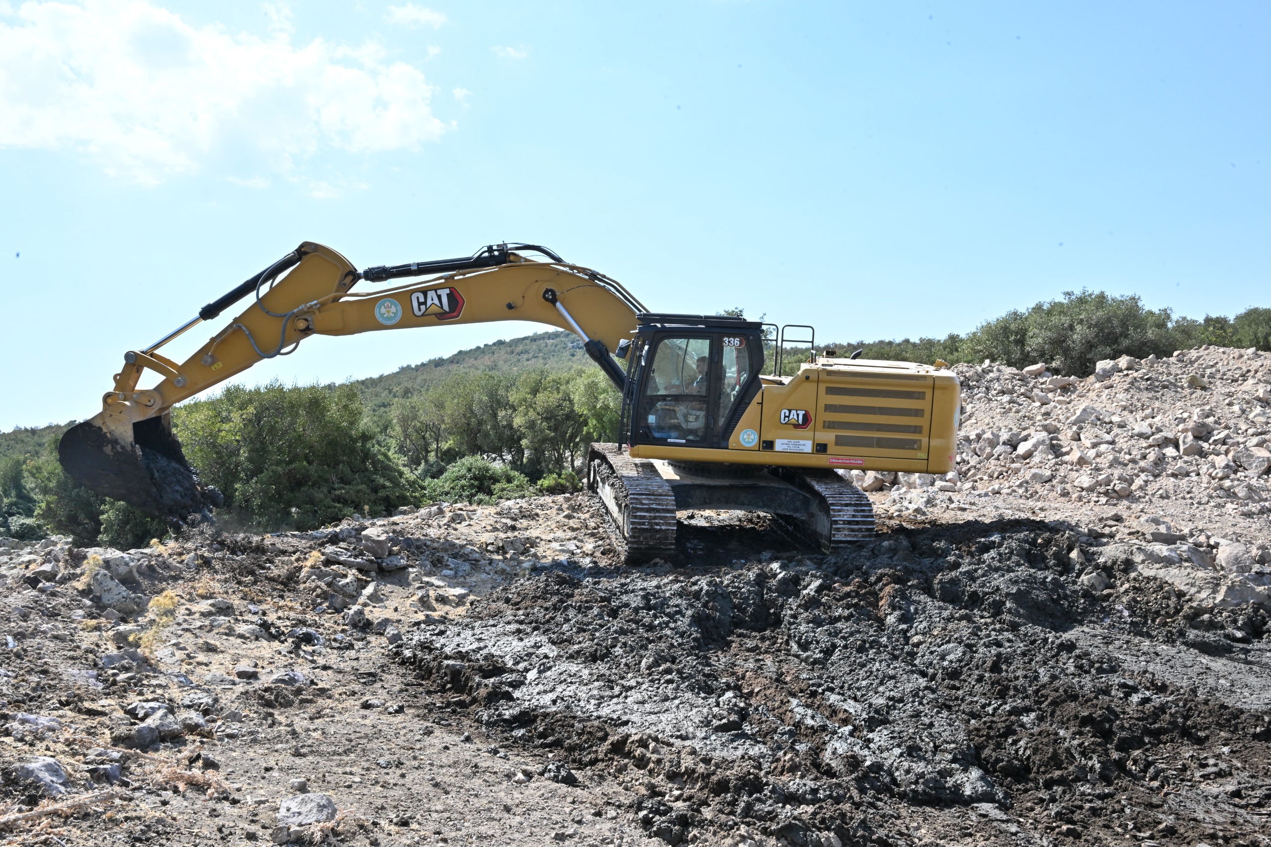 Manisa'da Hayvanlara Temiz Su, Yangınlara Güçlü Önlem