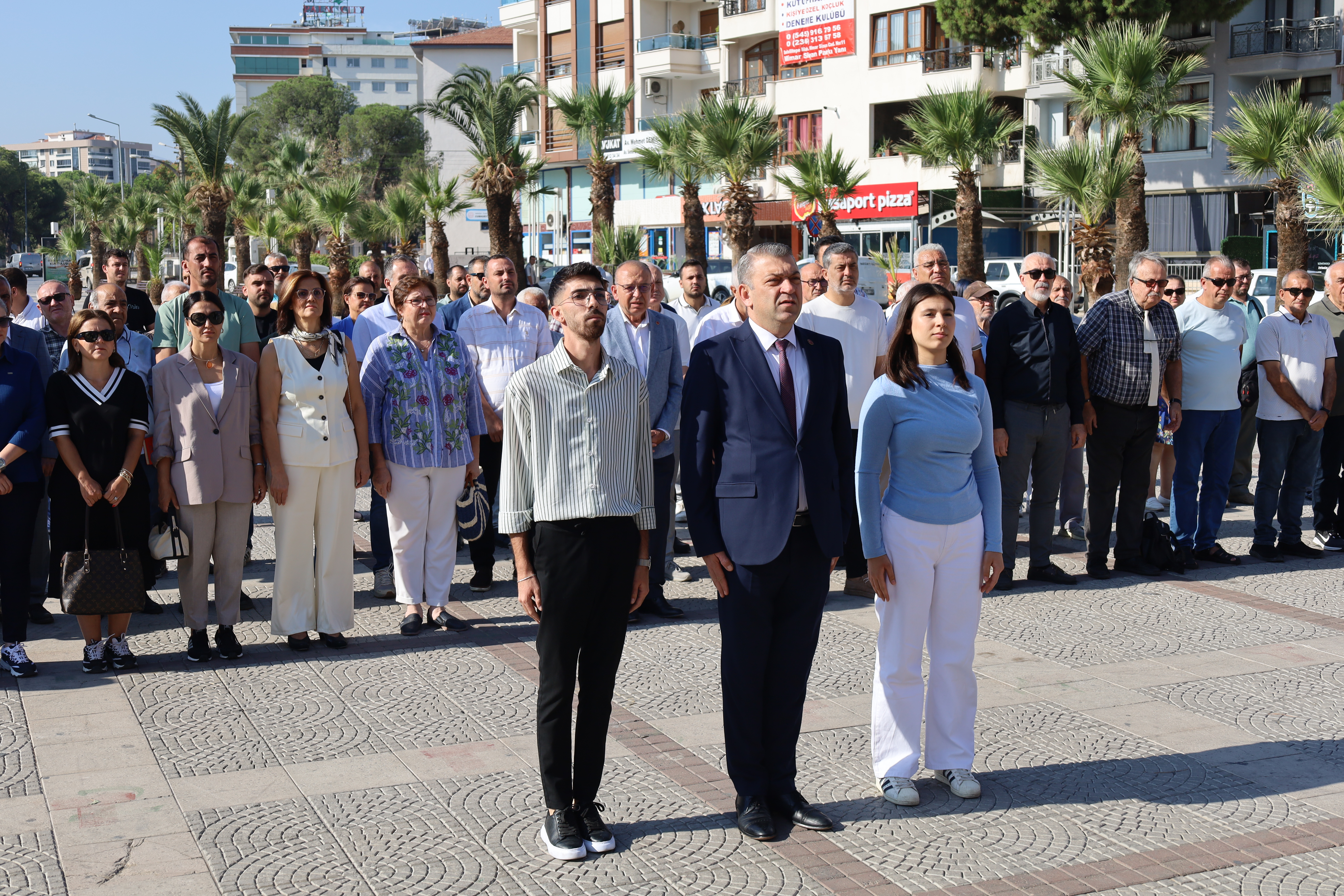 CHP Turgutlu, 102. Kuruluş Yıldönümünü Kutladı