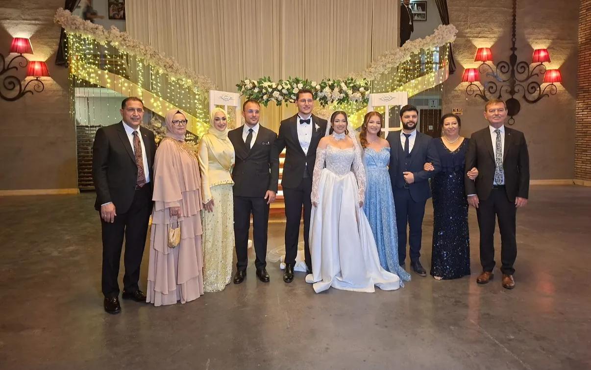 Siyaset ve iş dünyası bu düğünde buluştu!