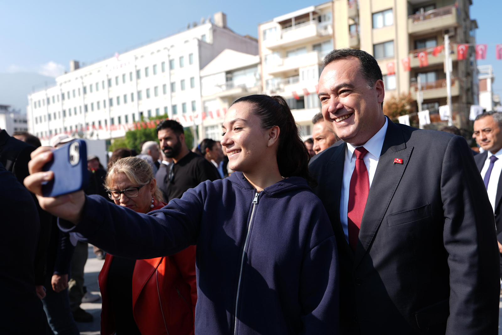 Manisa’da Ata’ya Vefa: Atatürk’ün Gelişinin 100. Yılı Törenle Kutlandı