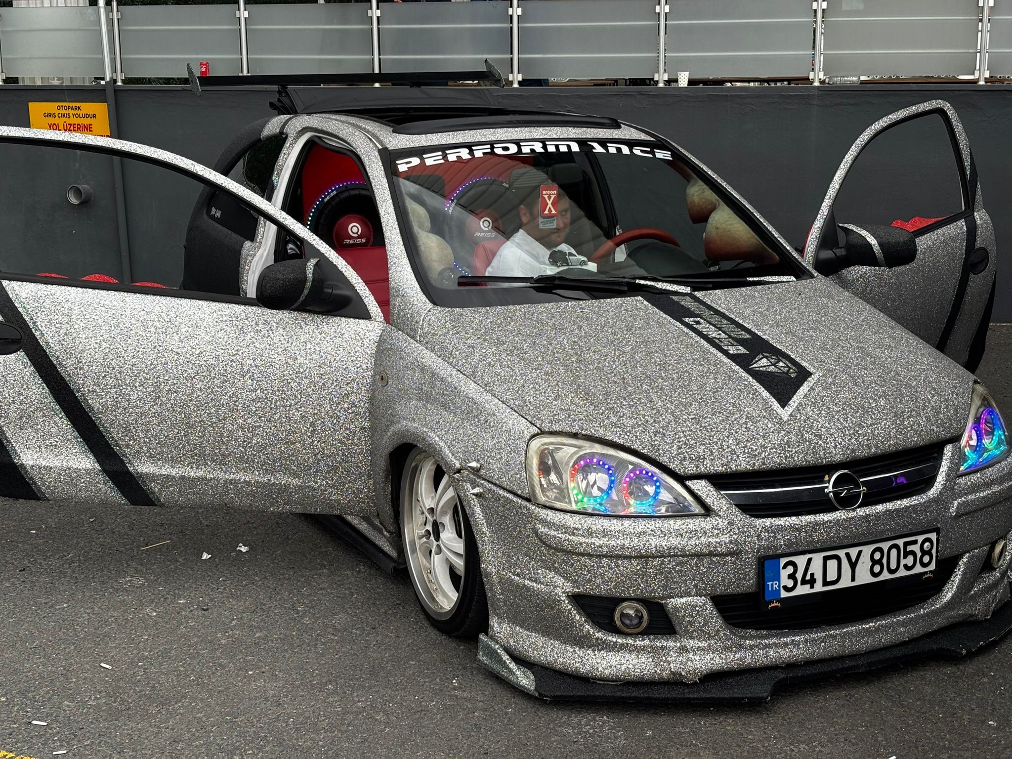 Modifiye tutkunları buluştu! Renkli görüntüler ortaya çıktı