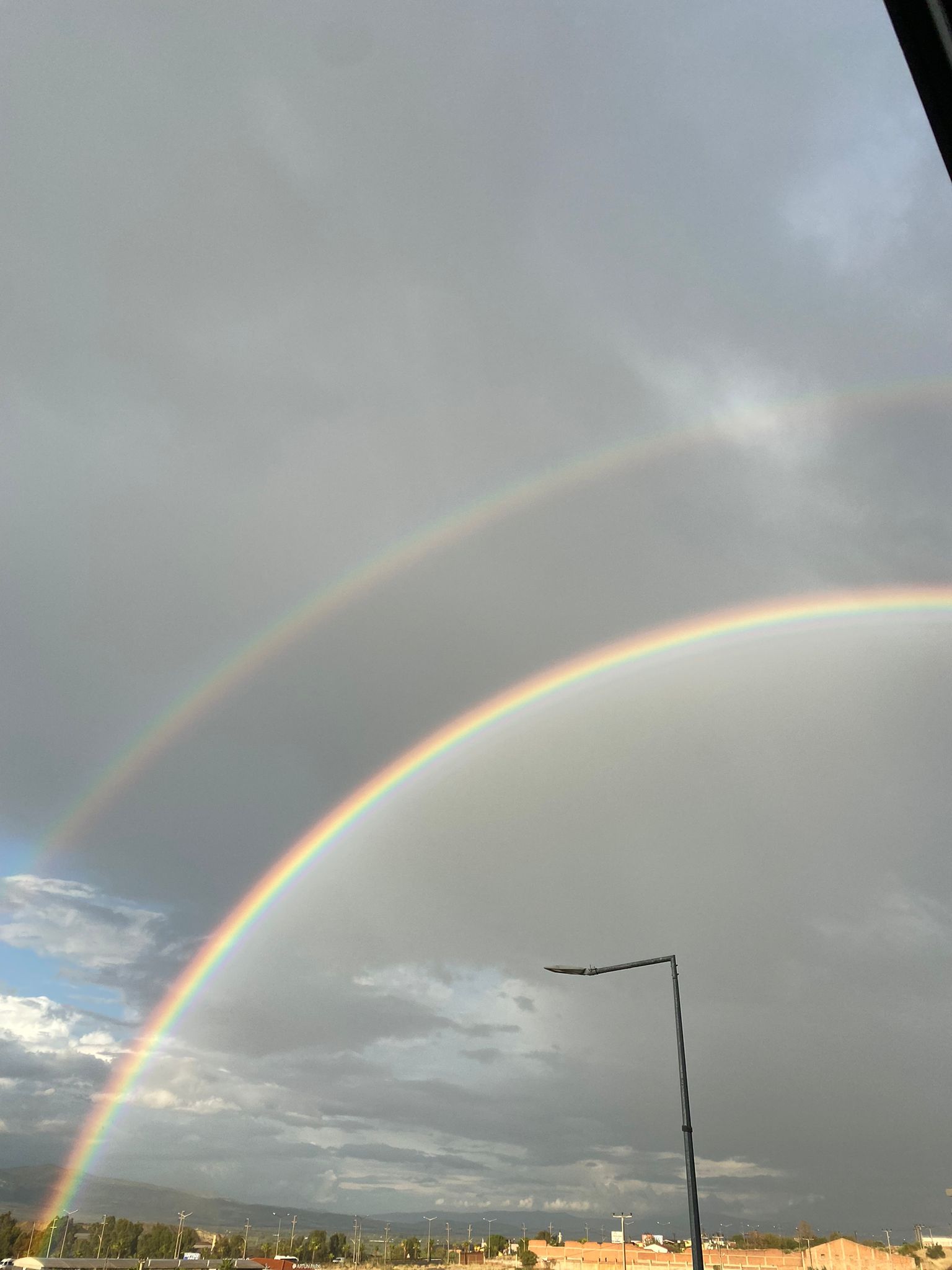 Görenleri Büyüledi, Turgutlu’da Çift Gökkuşağı!