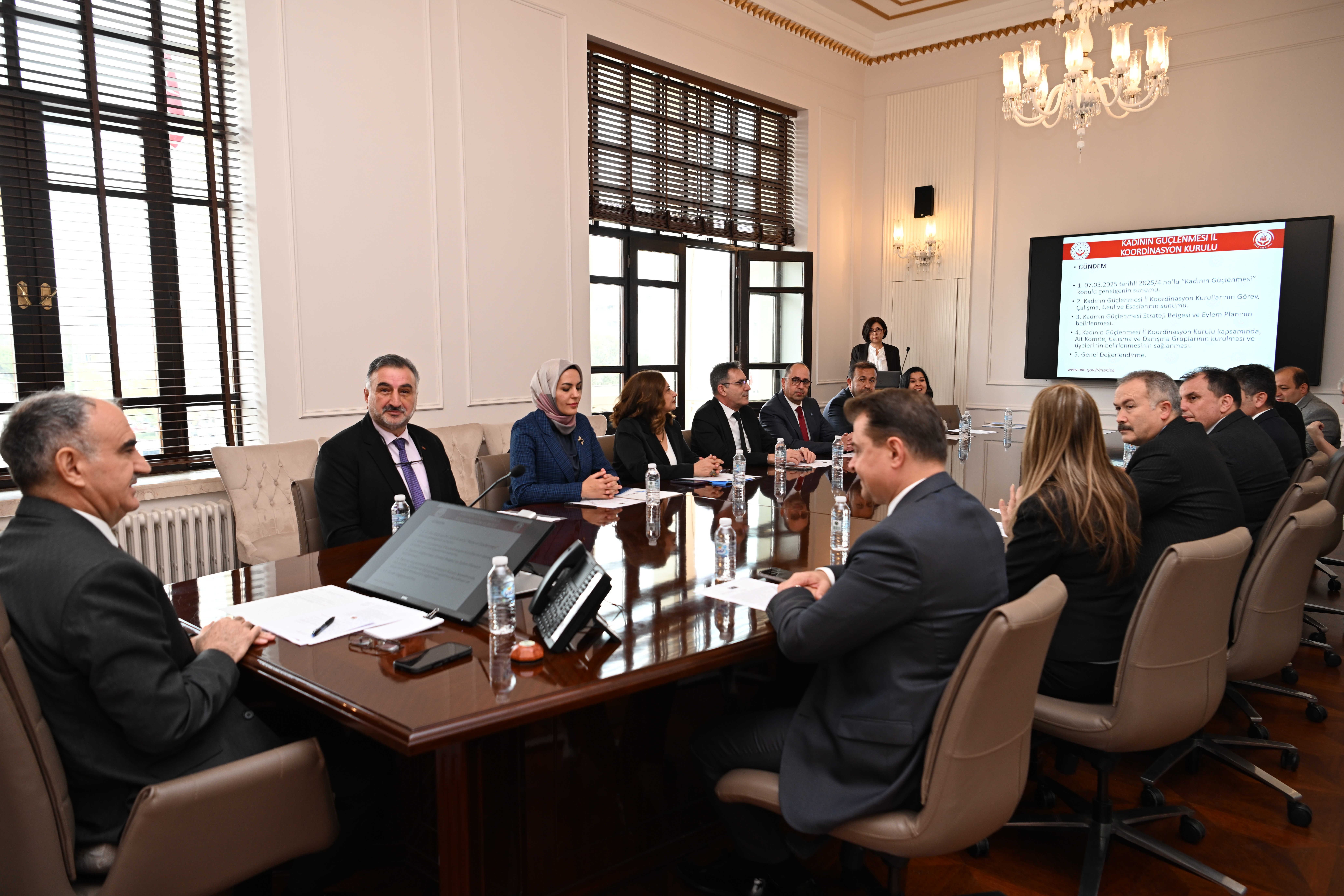 Kadının Güçlenmesi İl Koordinasyon Kurulu Toplantısı Manisa'da Gerçekleştirildi