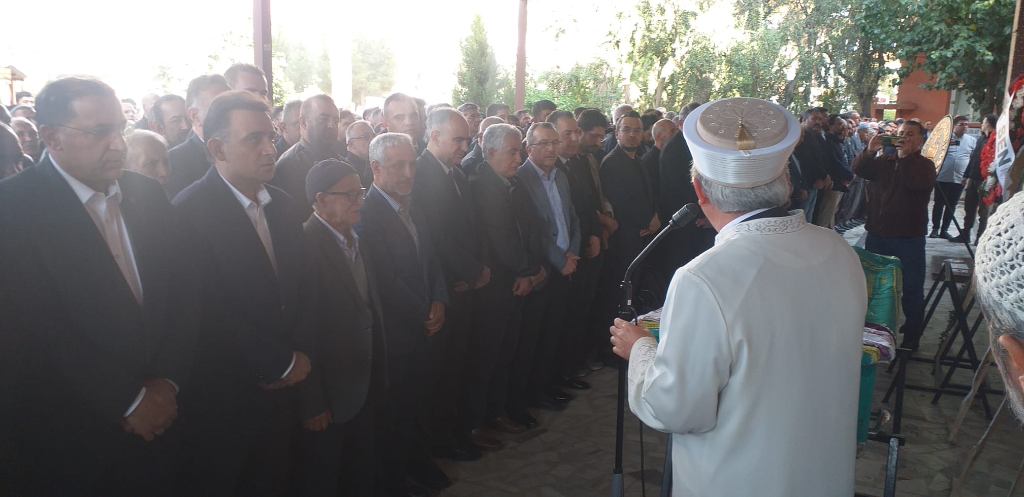 Muzaffer Yurttaş’ın Acı Günü: Annesi Eşe Yurttaş Son Yolculuğuna Uğurlandı-8