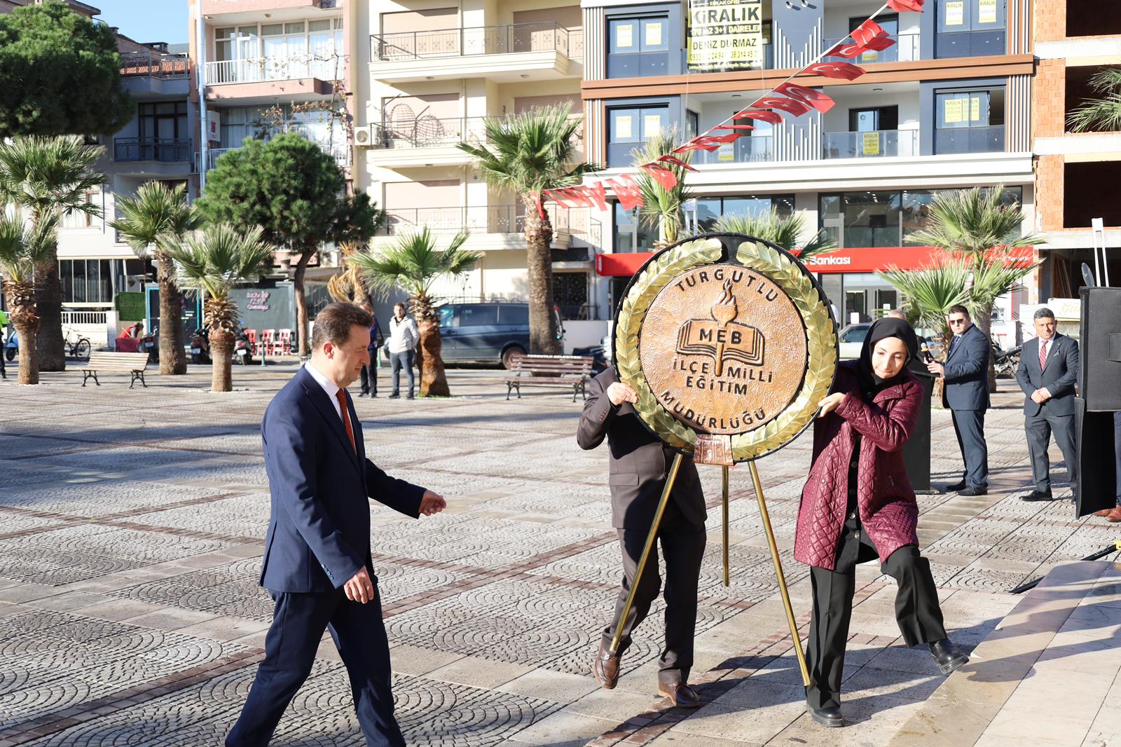 Turgutlu’da 24 Kasım Öğretmenler Günü Kutlaması Başladı