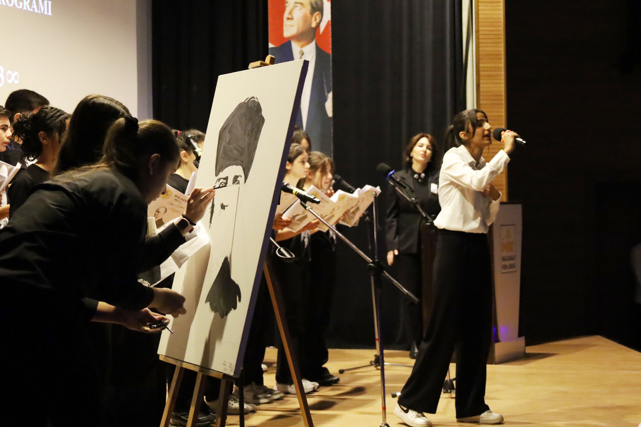 Turgutlu Halil Kale Fen Lisesi'nden 10 Kasım Programı