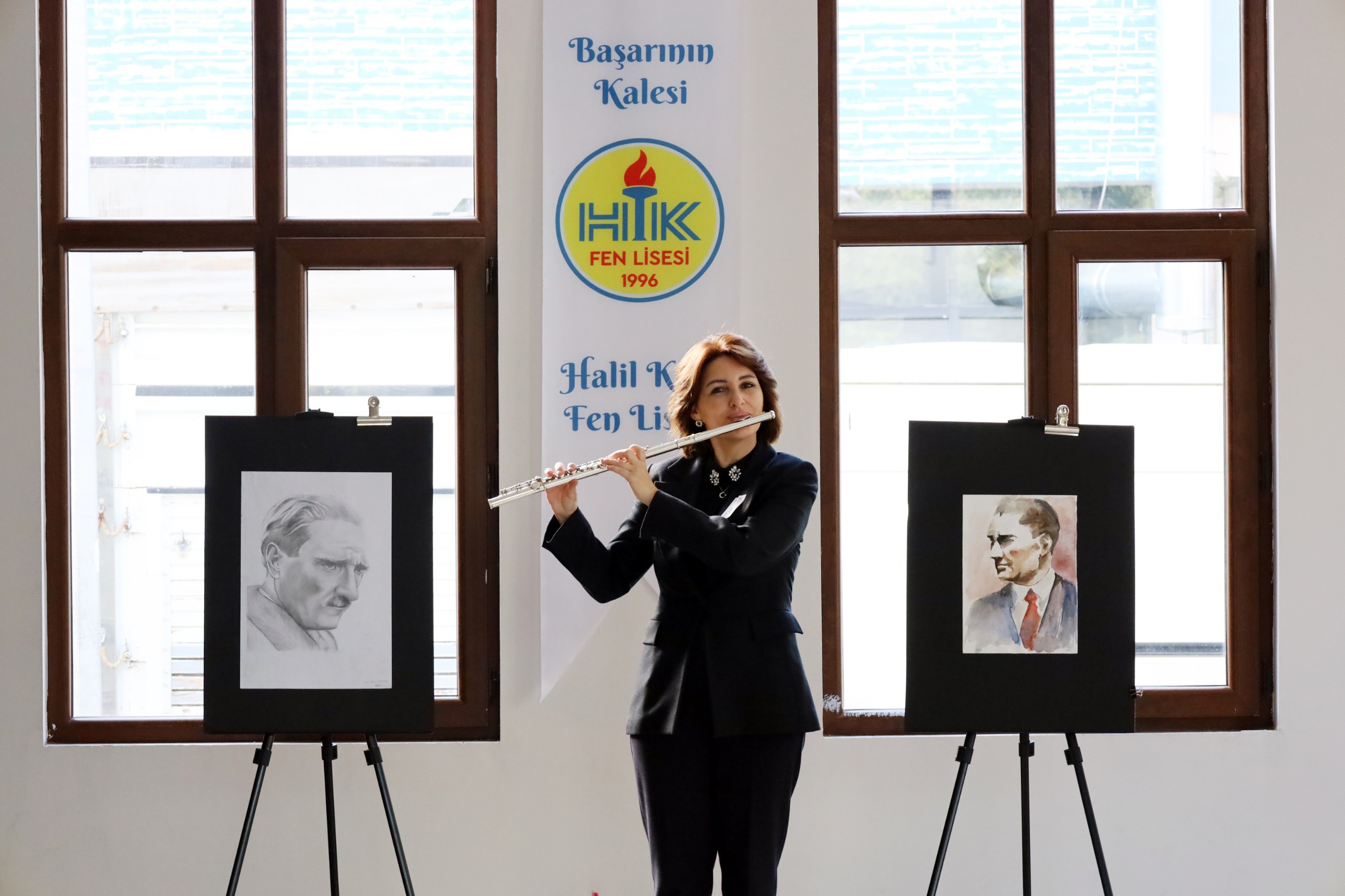 Turgutlu Halil Kale Fen Lisesi'nden 10 Kasım Programı