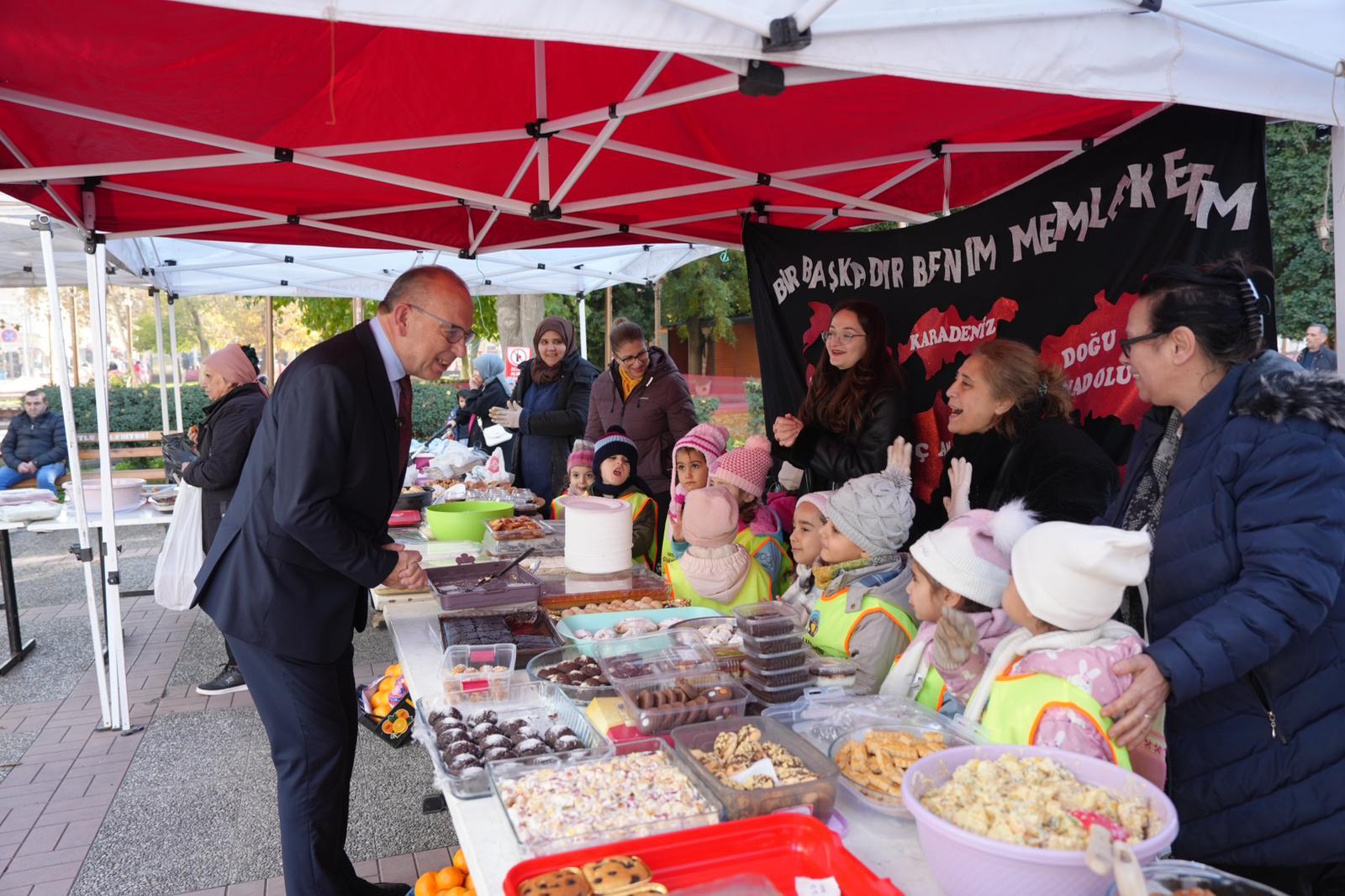 Turgutlu ÇKSM'nin Kermes Geliri SMA’lı Feyyaz Alperen’e Bağışlandı