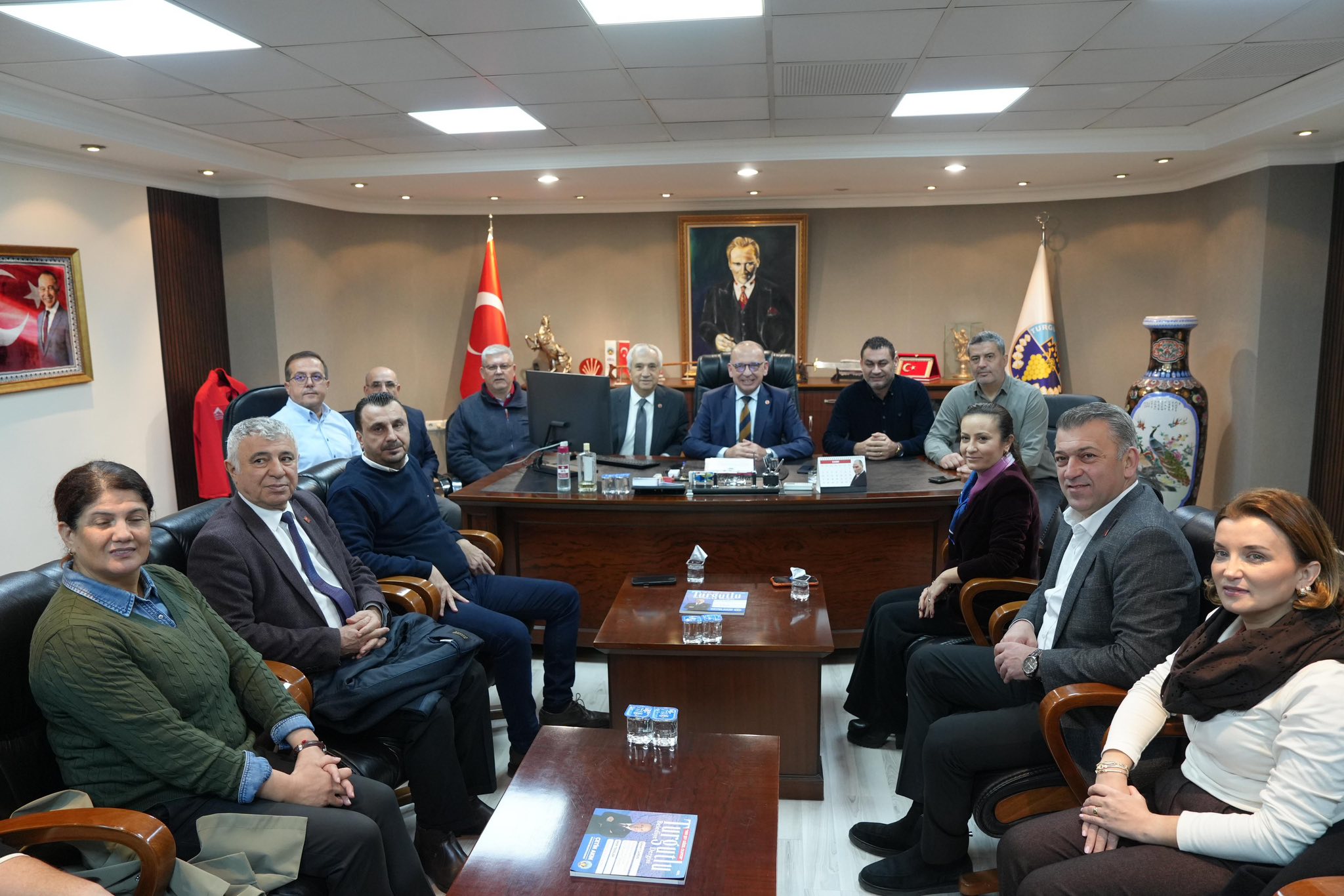 Özalper ve Başevirgen'den Turgutlu Belediyesi ziyareti