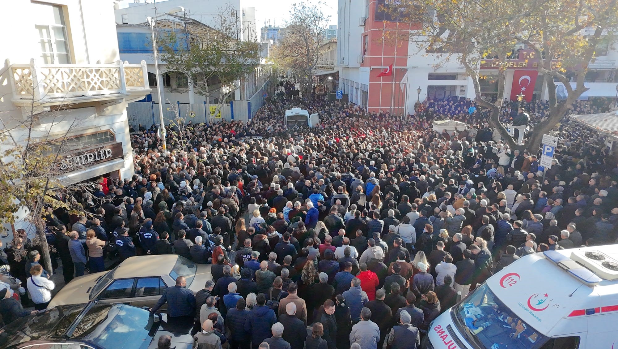 Başkan Durbay son yolculuğuna uğurlanıyor