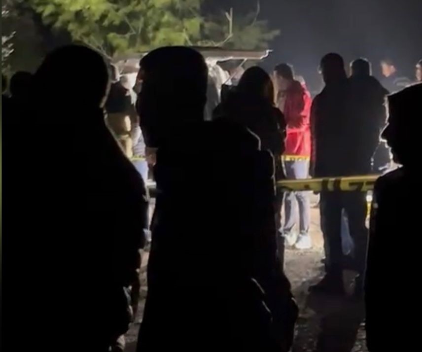 Mezarlıkta korkunç olay! 2 genç otomobil içinde ölü bulundu