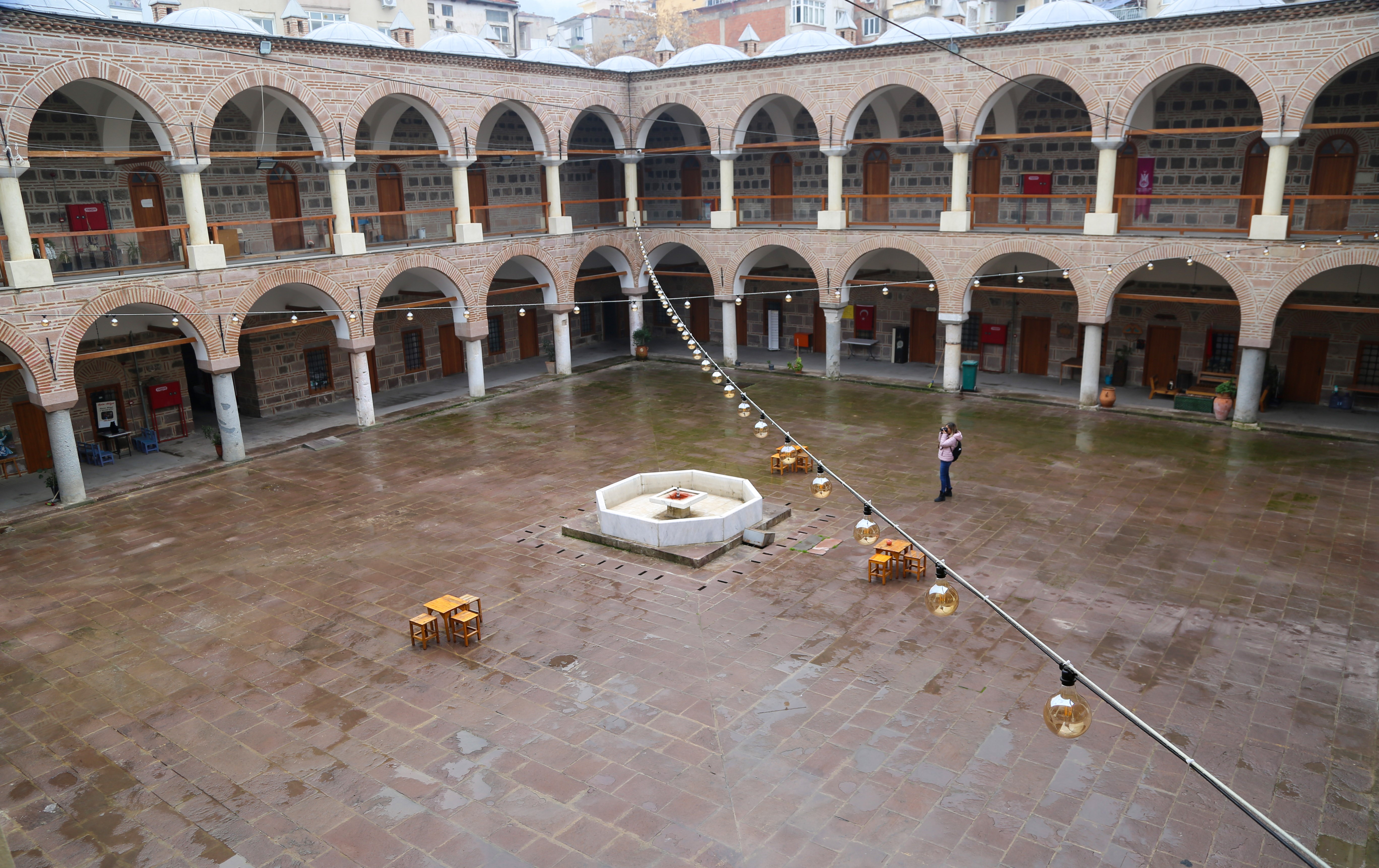 İzmirli Fotoğrafçılar Objektifini Manisa'ya Çevirdi