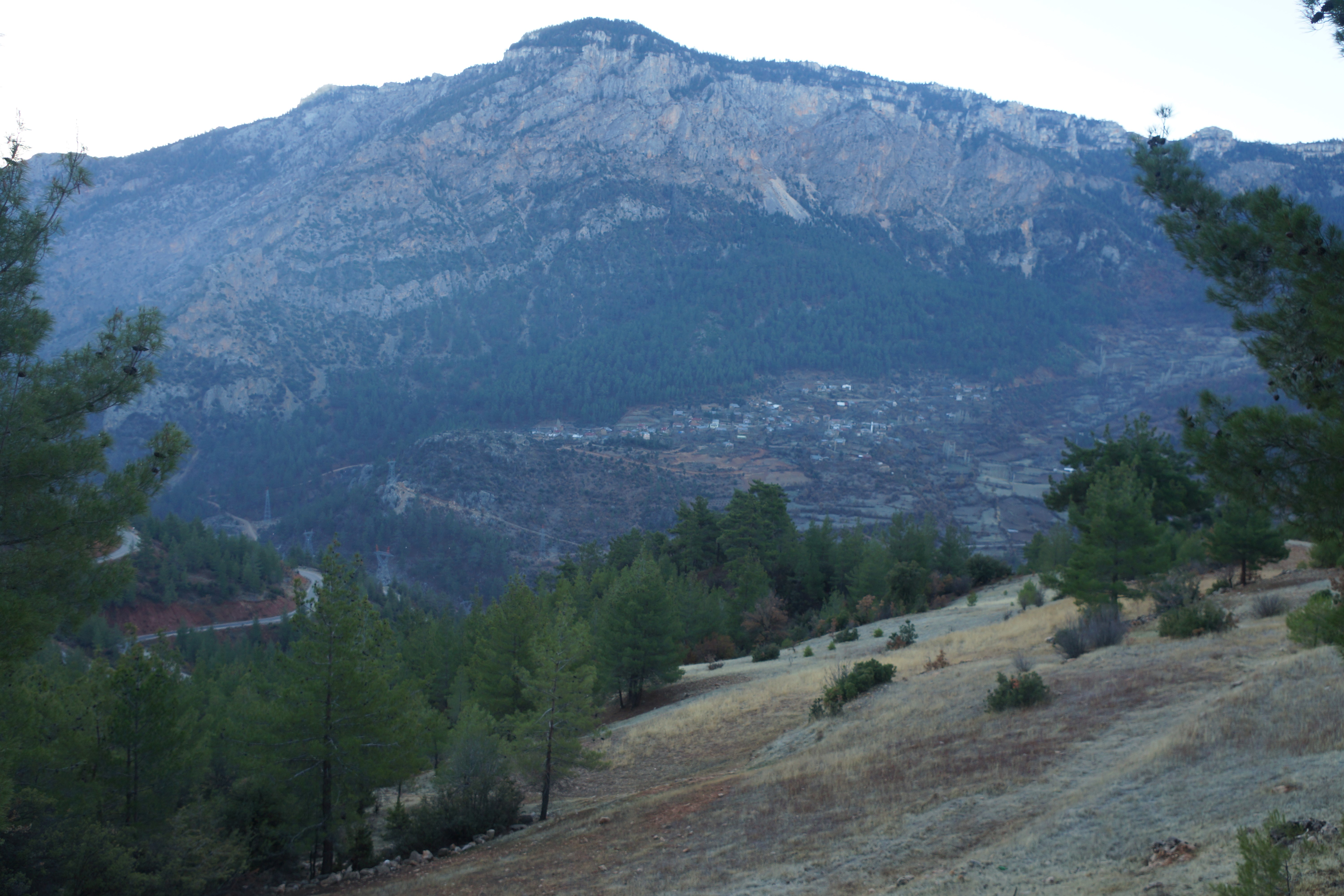 O köy günde sadece 3 saat güneş görüyor