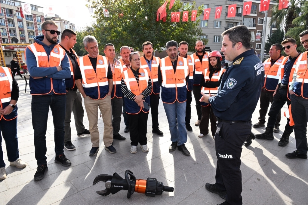 Manisa İtfaiyesi 2025’te 14 Bin 454 Olayda Sahadaydı