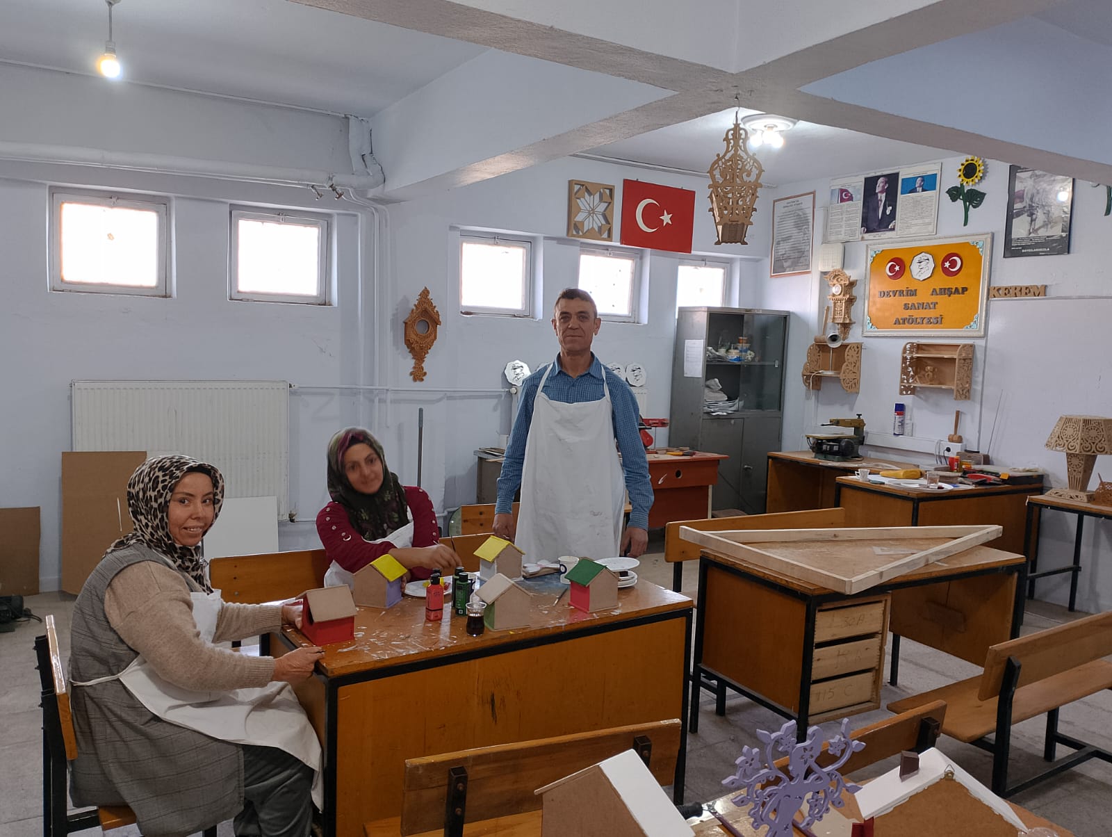 Kaybolmaya Yüz Tutan Sanatlar Turgutlu’da Yeniden Hayat Buluyor