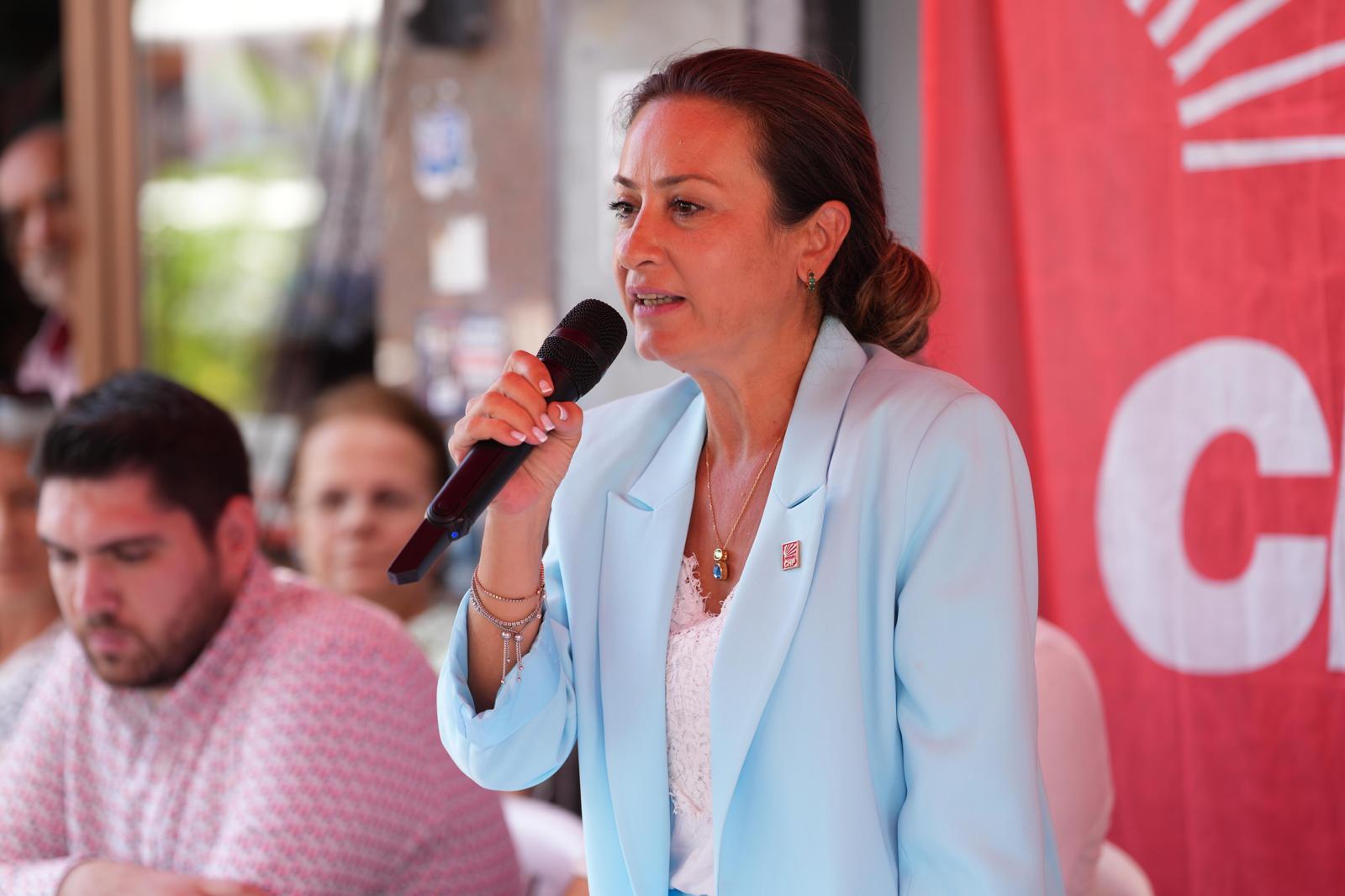 Başkan Özalper: "Bu Asgari Ücretle Ayakta Kalmak Bile Mucize"