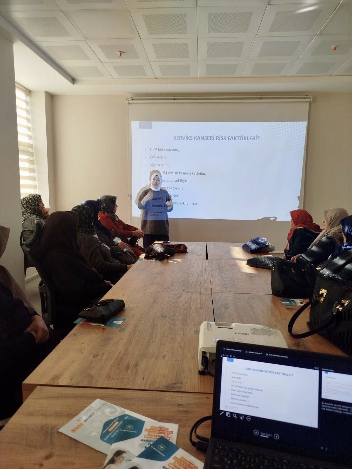 Turgutlu’da Rahim Ağzı Kanseri Farkındalık Eğitimi